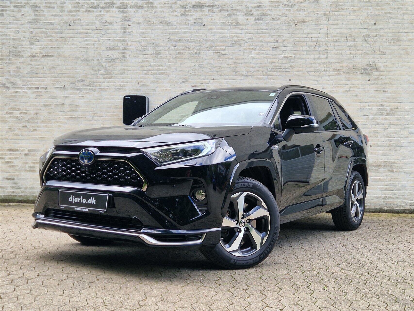 Billede af Toyota RAV4 Plug-in 2,5 Plugin-hybrid H3 Premium AWD 306HK 5d 6g Aut.