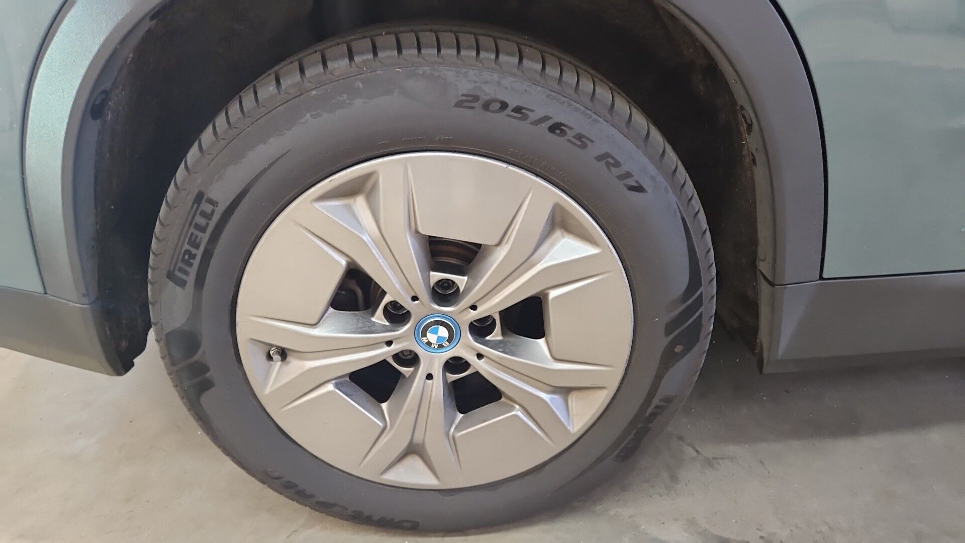 Billede af BMW iX1 xDrive30 EL 4x4 313HK 5d Aut.