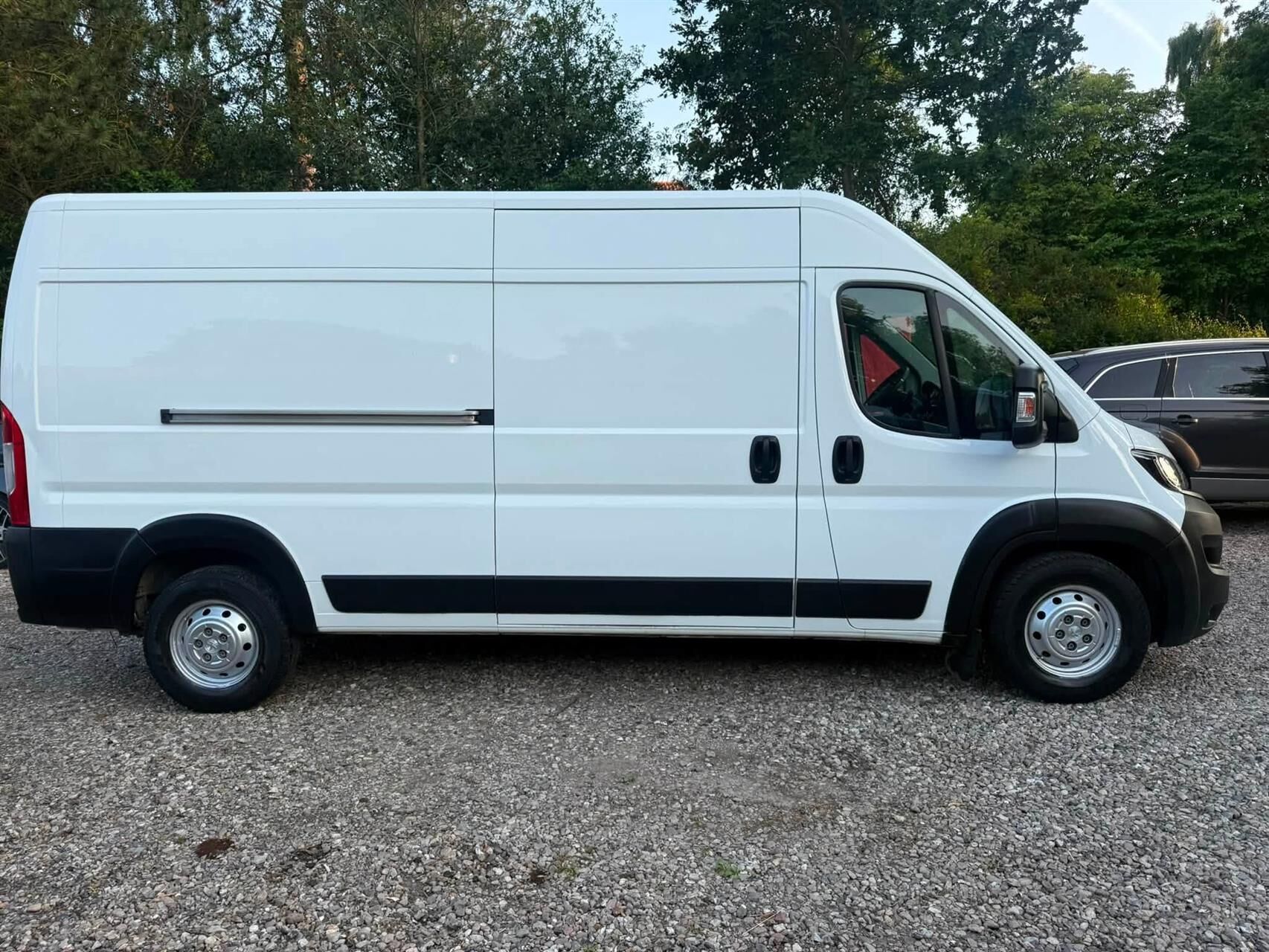 Billede af Peugeot Boxer 435 L3H2 2,0 HDI Premium Plus Pro Start/Stop 163HK Van 6g