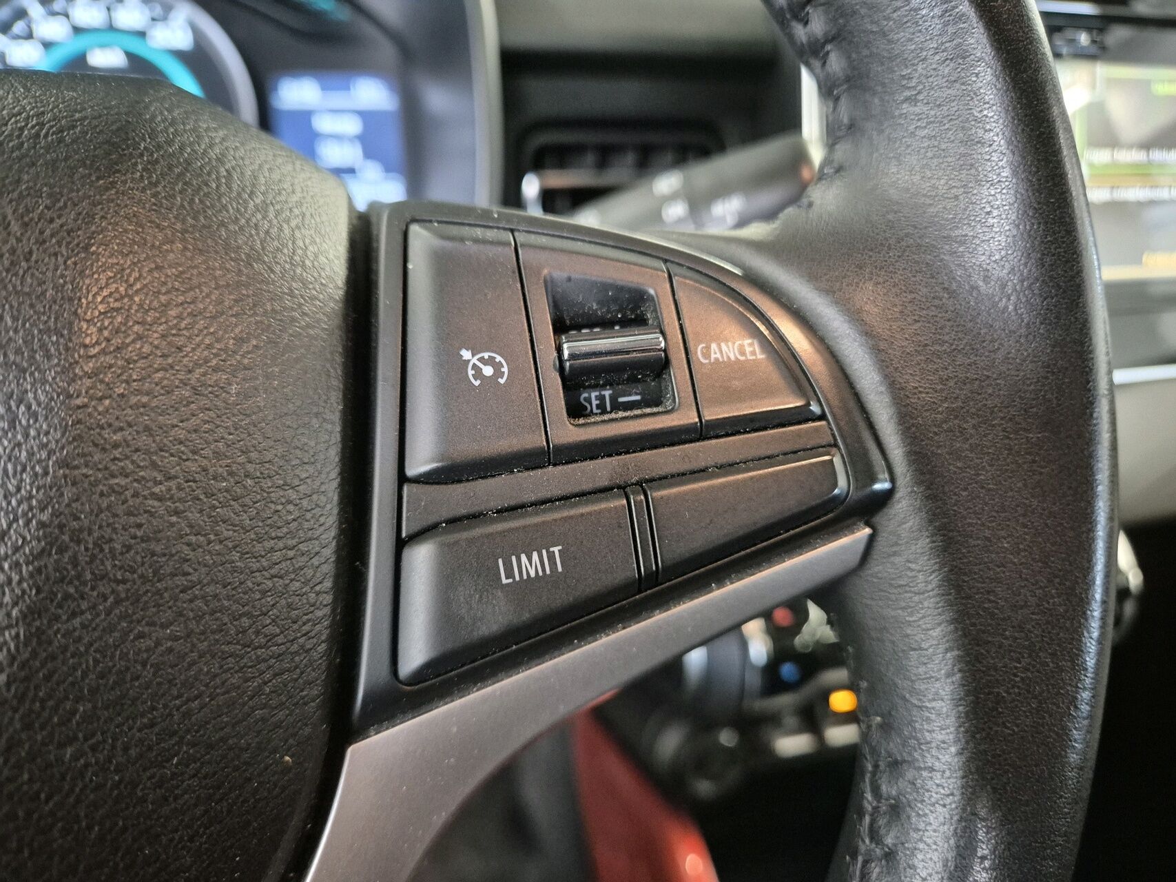 Billede af Suzuki Ignis 1,2 Dualjet  Mild hybrid Adventure Holiday 90HK 5d