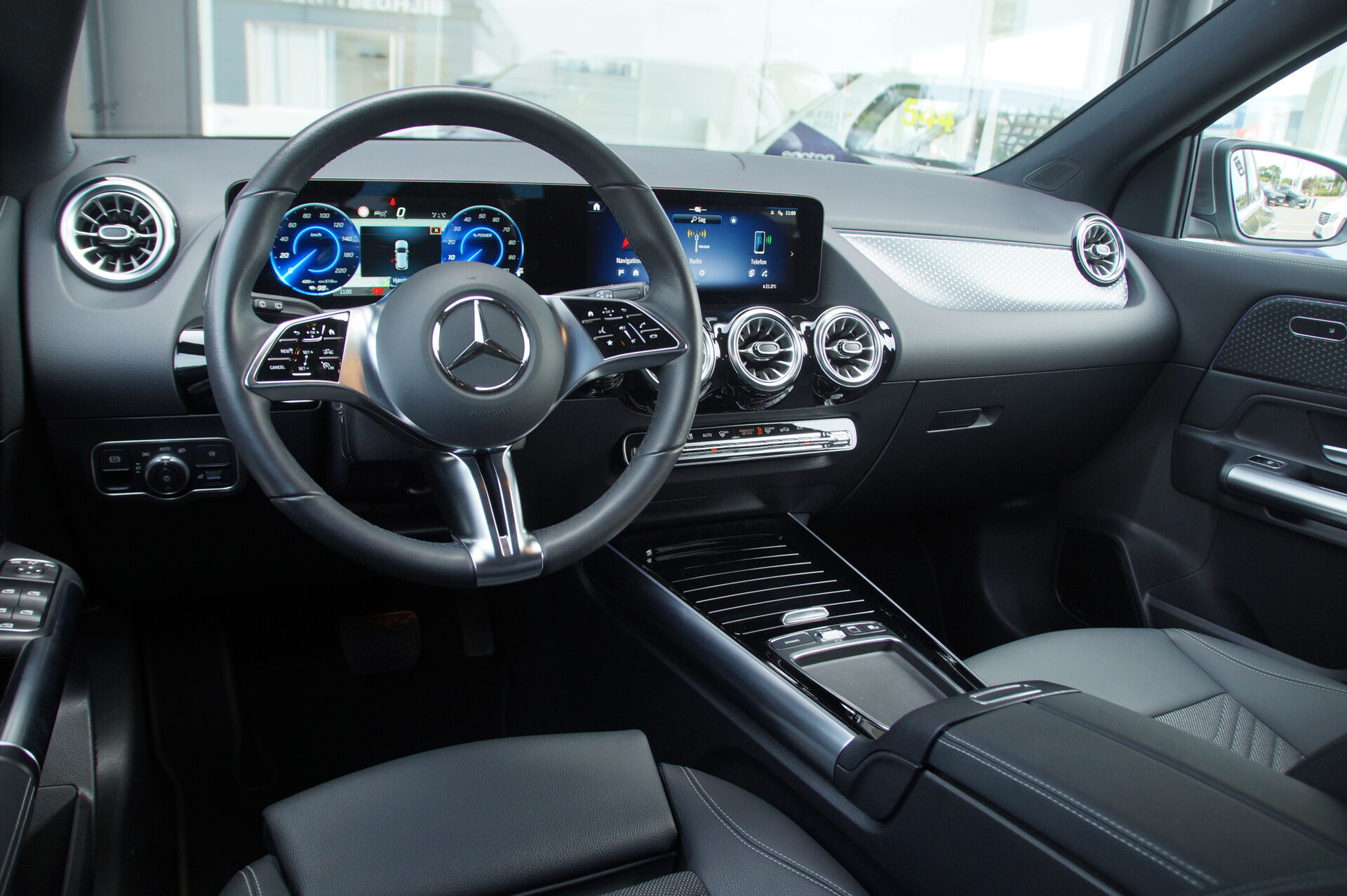 Billede af Mercedes-Benz EQA 250 EL Premium 190HK 5d Aut.