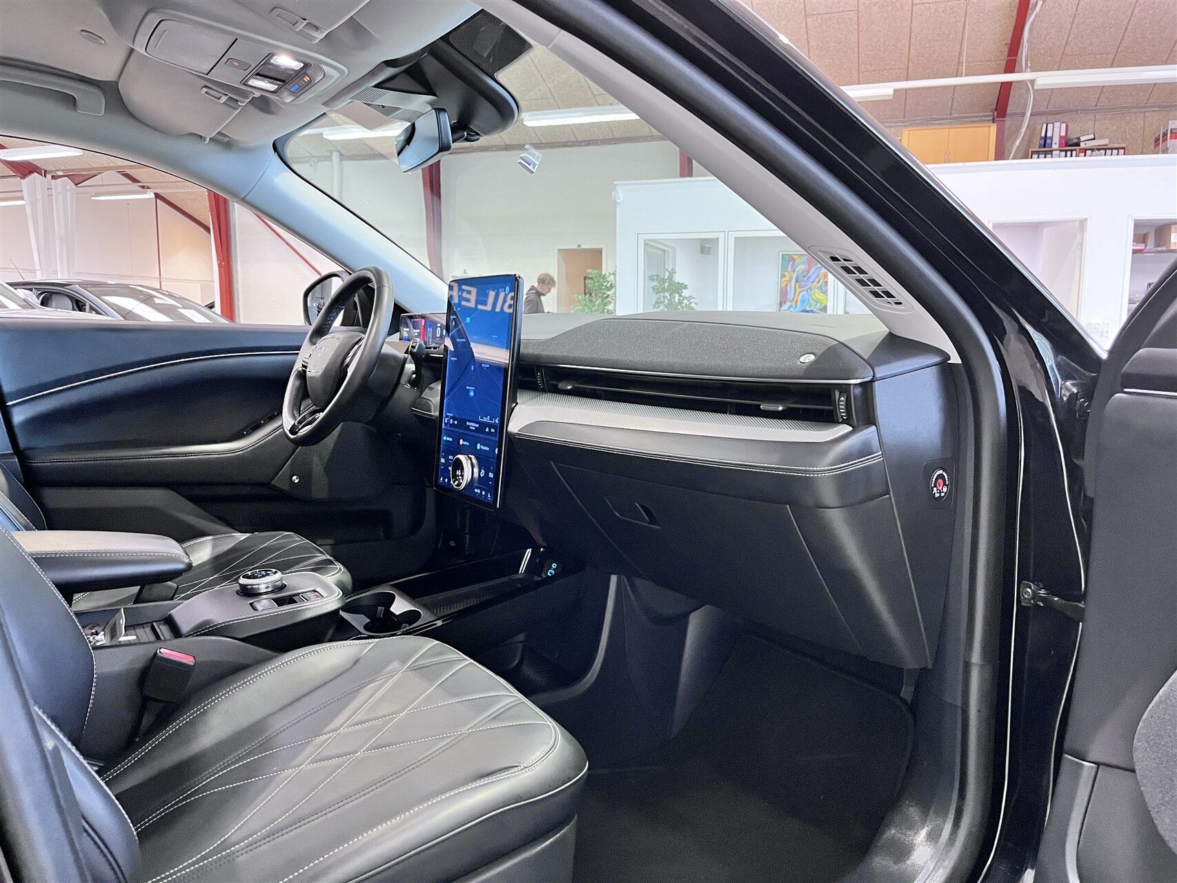 Billede af Ford Mustang Mach-E EL UR 294HK 5d Aut.