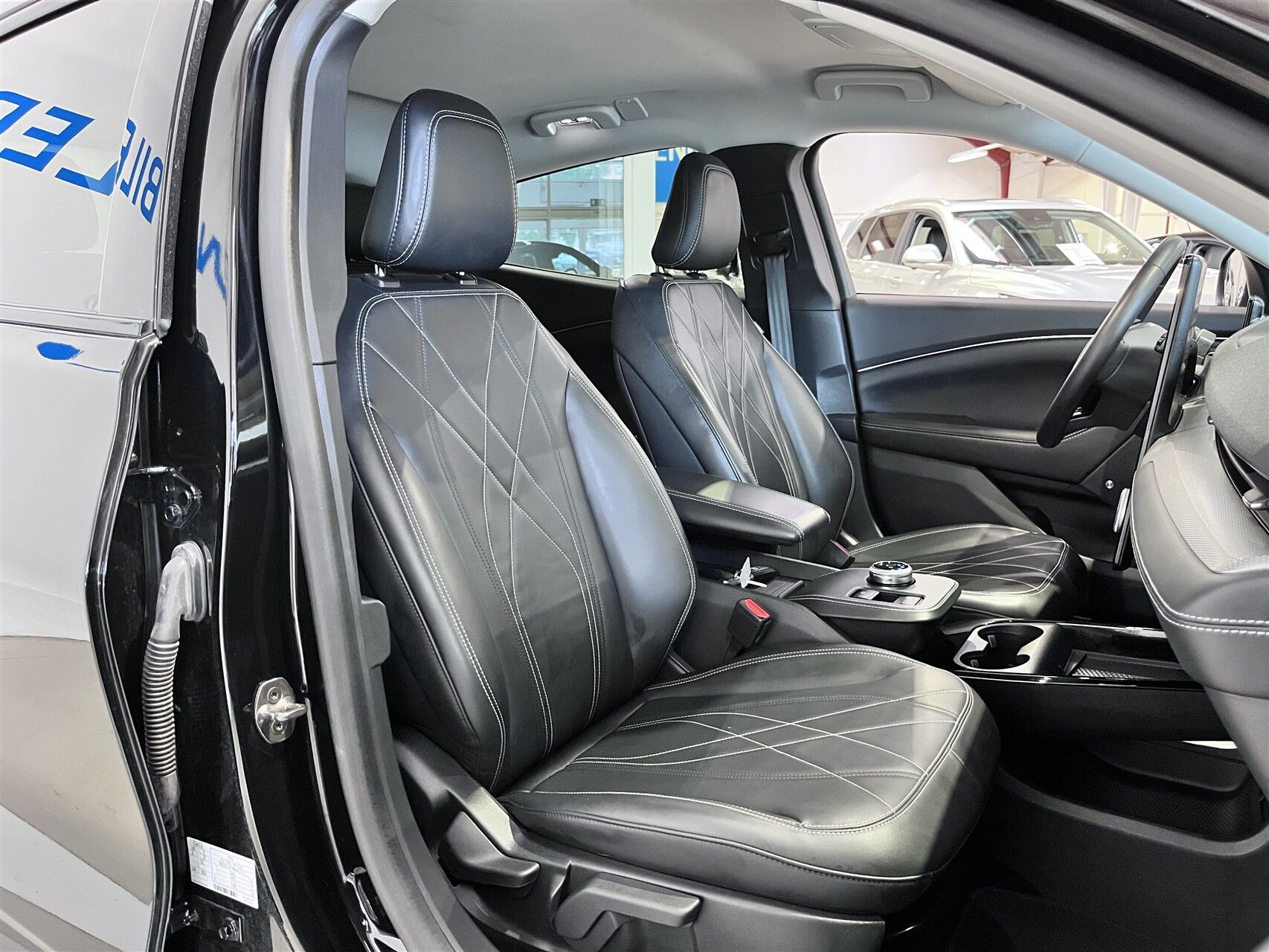Billede af Ford Mustang Mach-E EL UR 294HK 5d Aut.