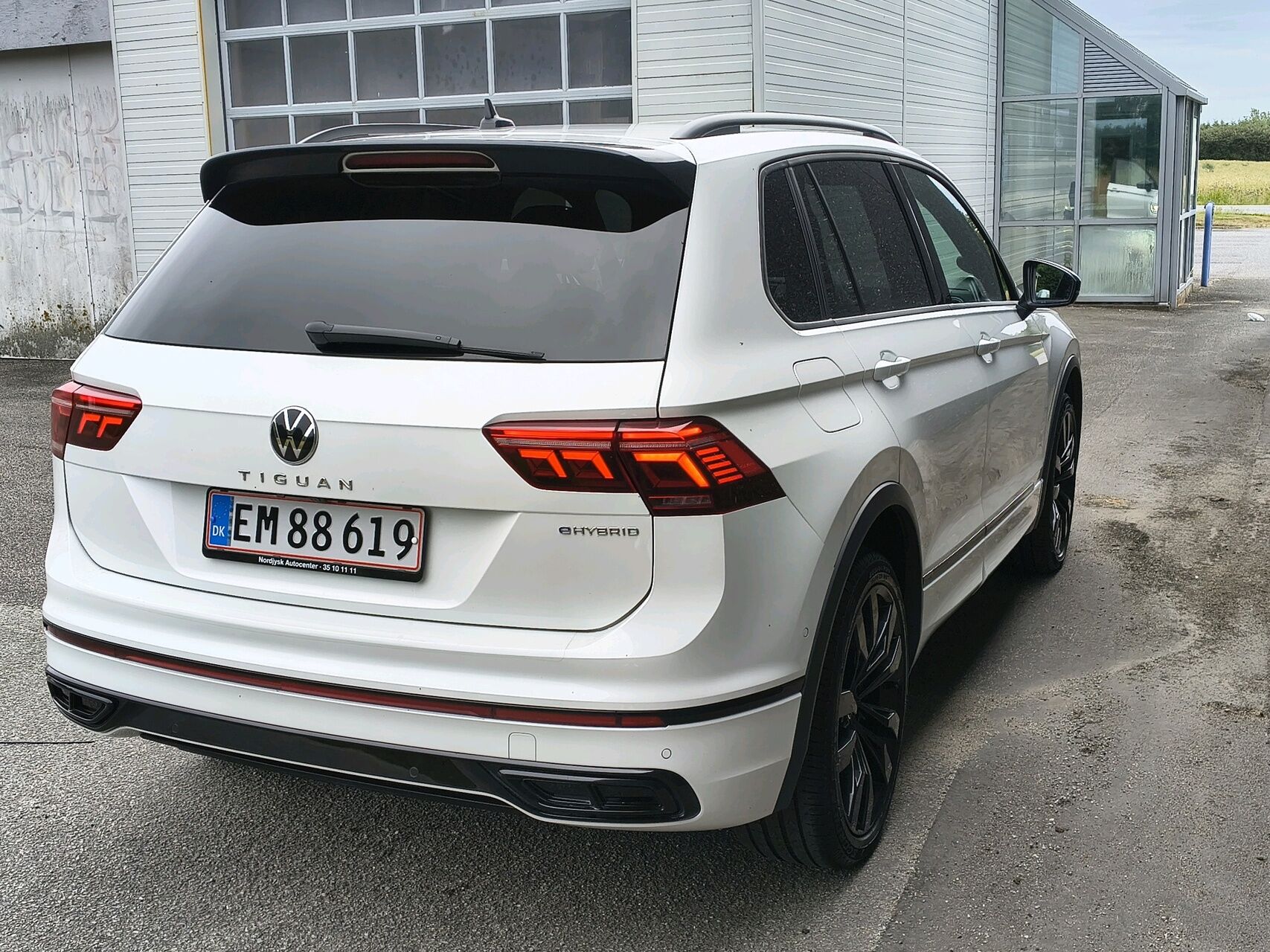 Billede af VW Tiguan 1,4 TSI eHybrid R-Line DSG 245HK 5d 6g Aut.