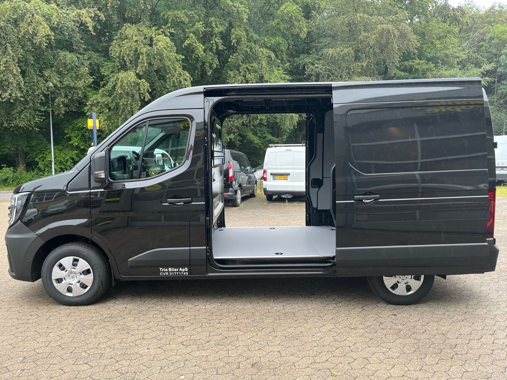Billede af Nissan Interstar L2H2 EL Tekna 141HK Van Aut.