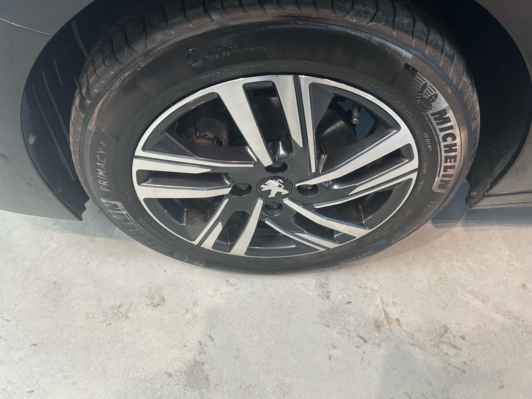 Billede af Peugeot 208 1,2 PureTech Selection Sport 100HK 5d 6g
