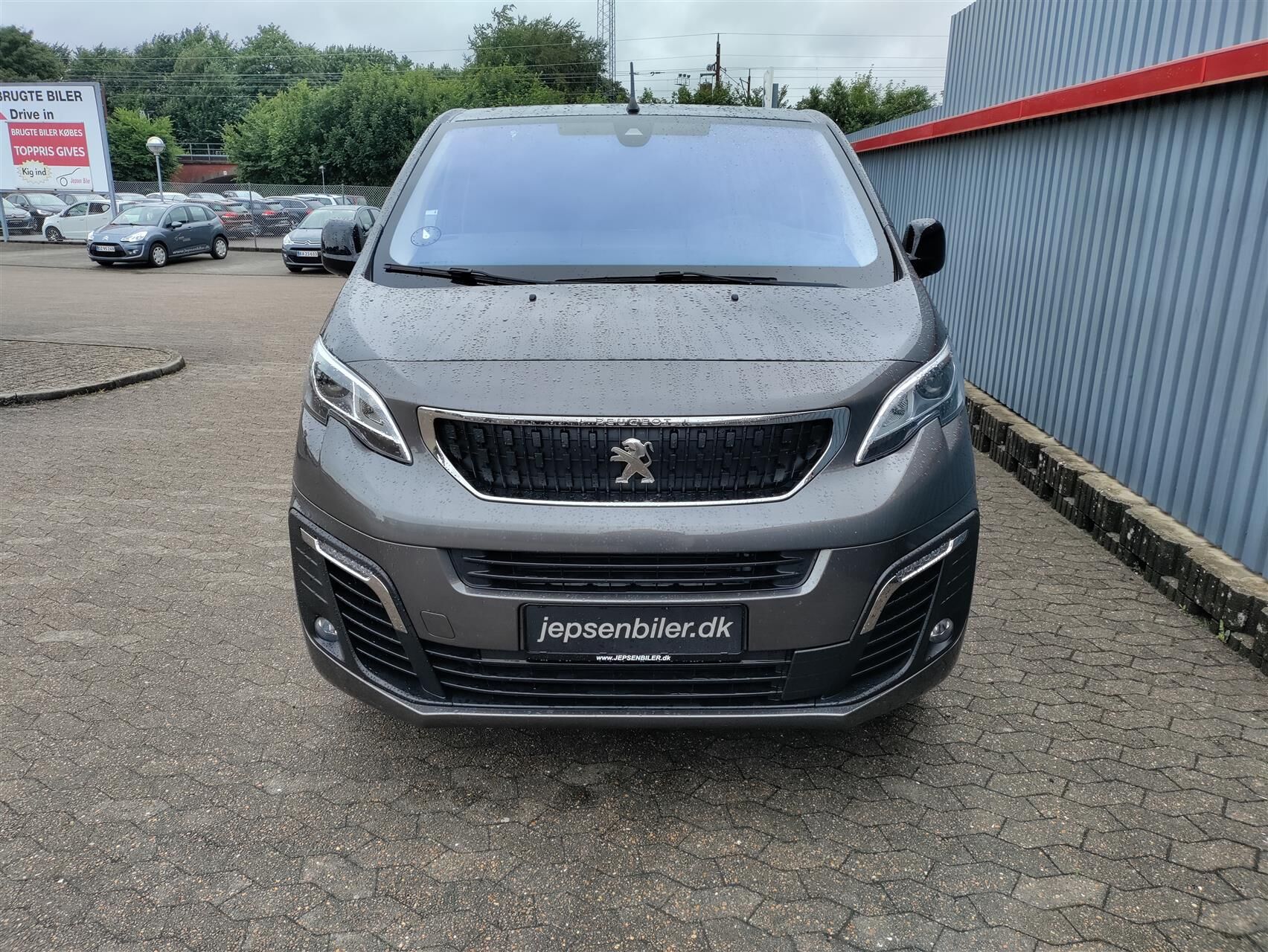 Billede af Peugeot Expert L2 2,0 BlueHDi Premium EAT8 144HK Van 8g Aut.