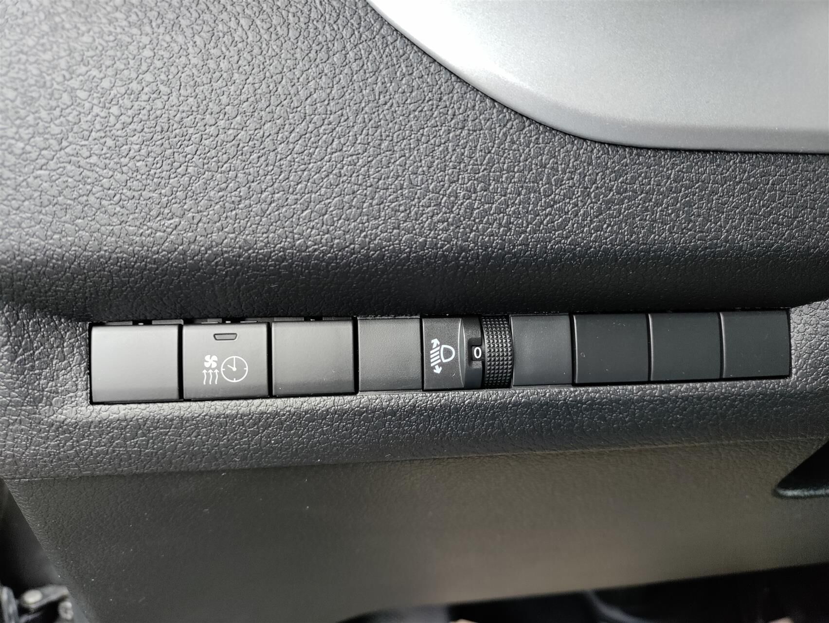 Billede af Peugeot Expert L2 2,0 BlueHDi Premium EAT8 144HK Van 8g Aut.
