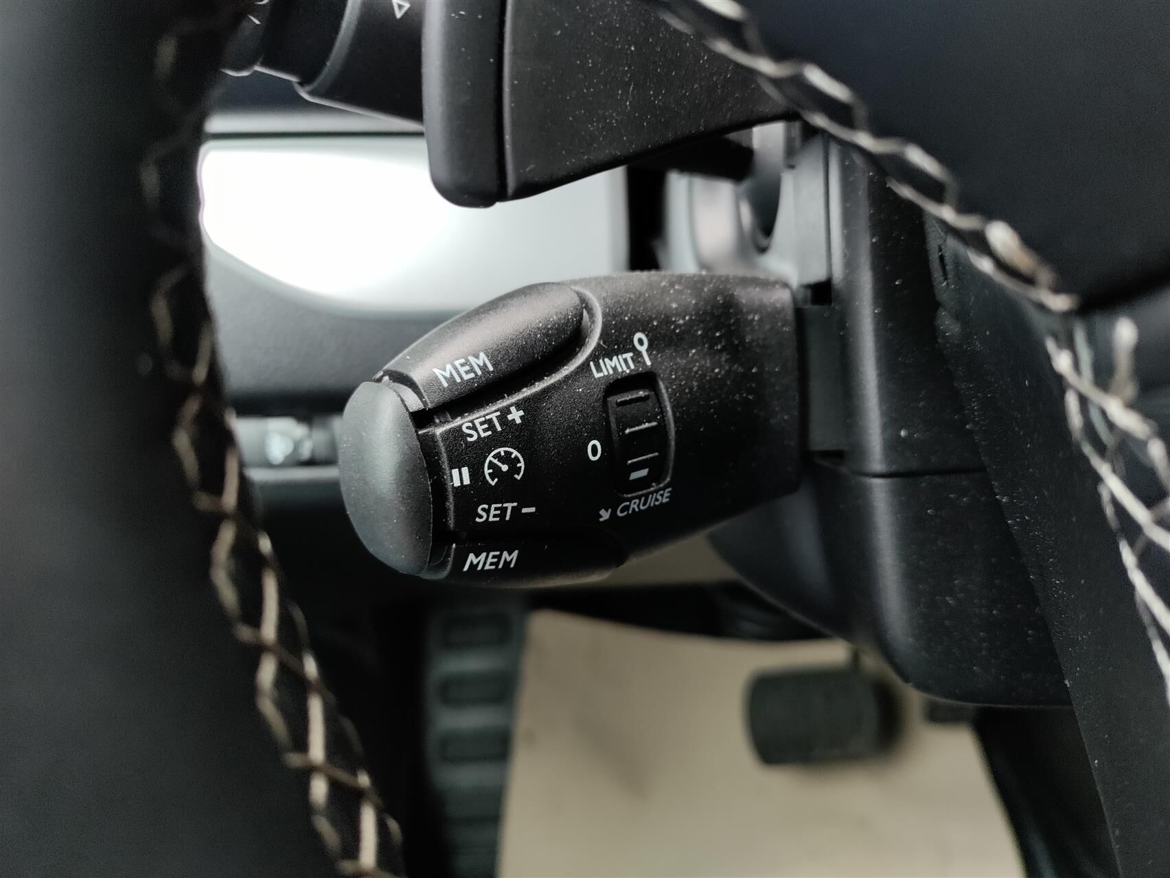 Billede af Peugeot Expert L2 2,0 BlueHDi Premium EAT8 144HK Van 8g Aut.