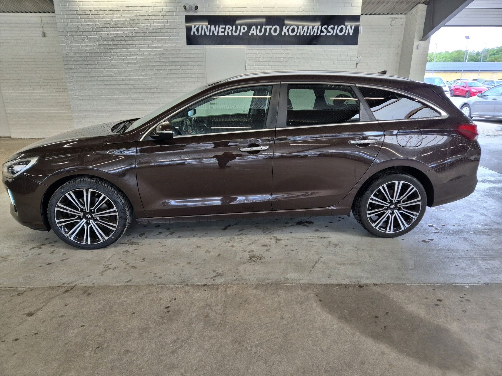 Billede af Hyundai i30 Cw 1,0 T-GDI Premium 120HK Stc 6g