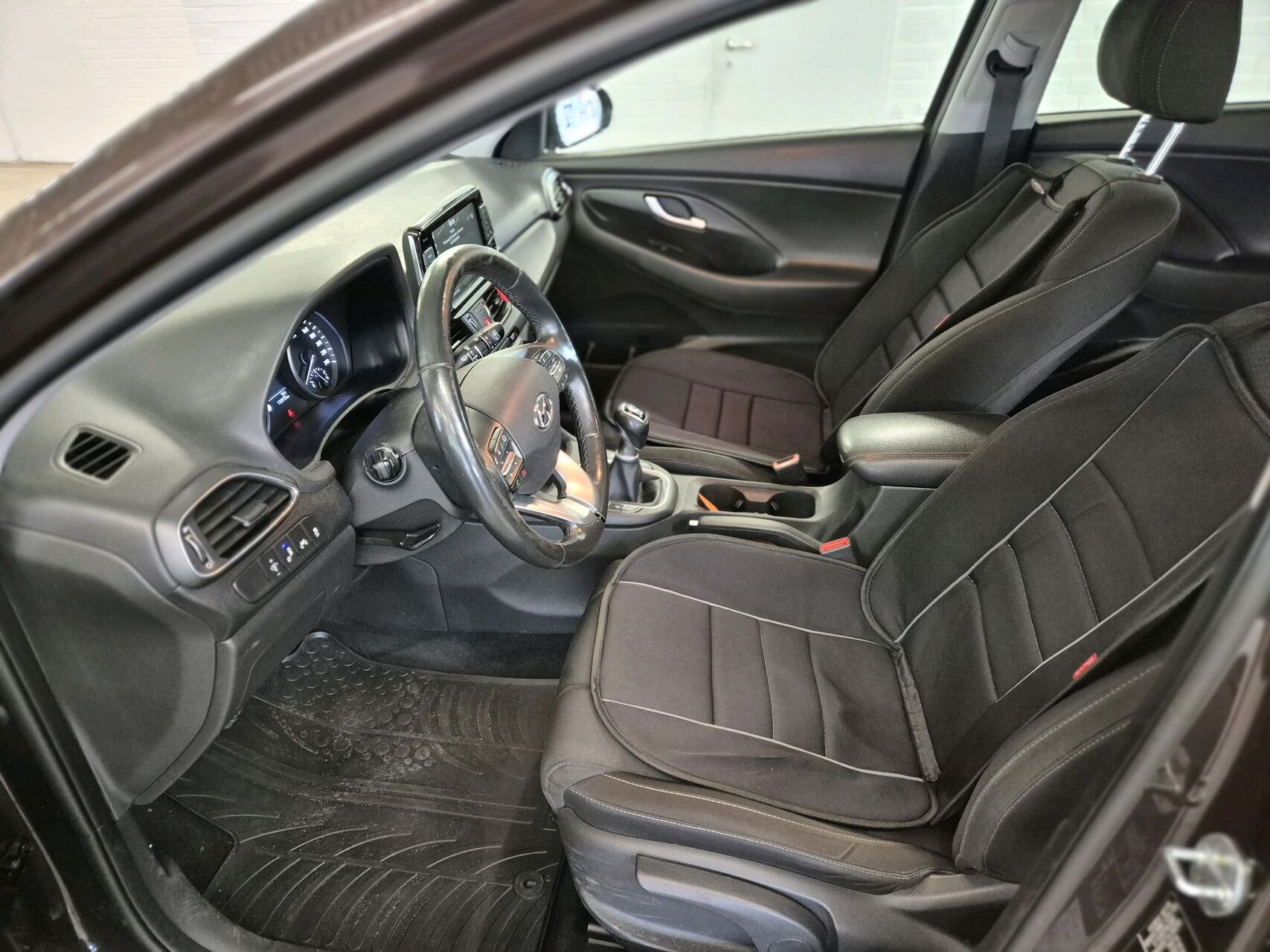 Billede af Hyundai i30 Cw 1,0 T-GDI Premium 120HK Stc 6g