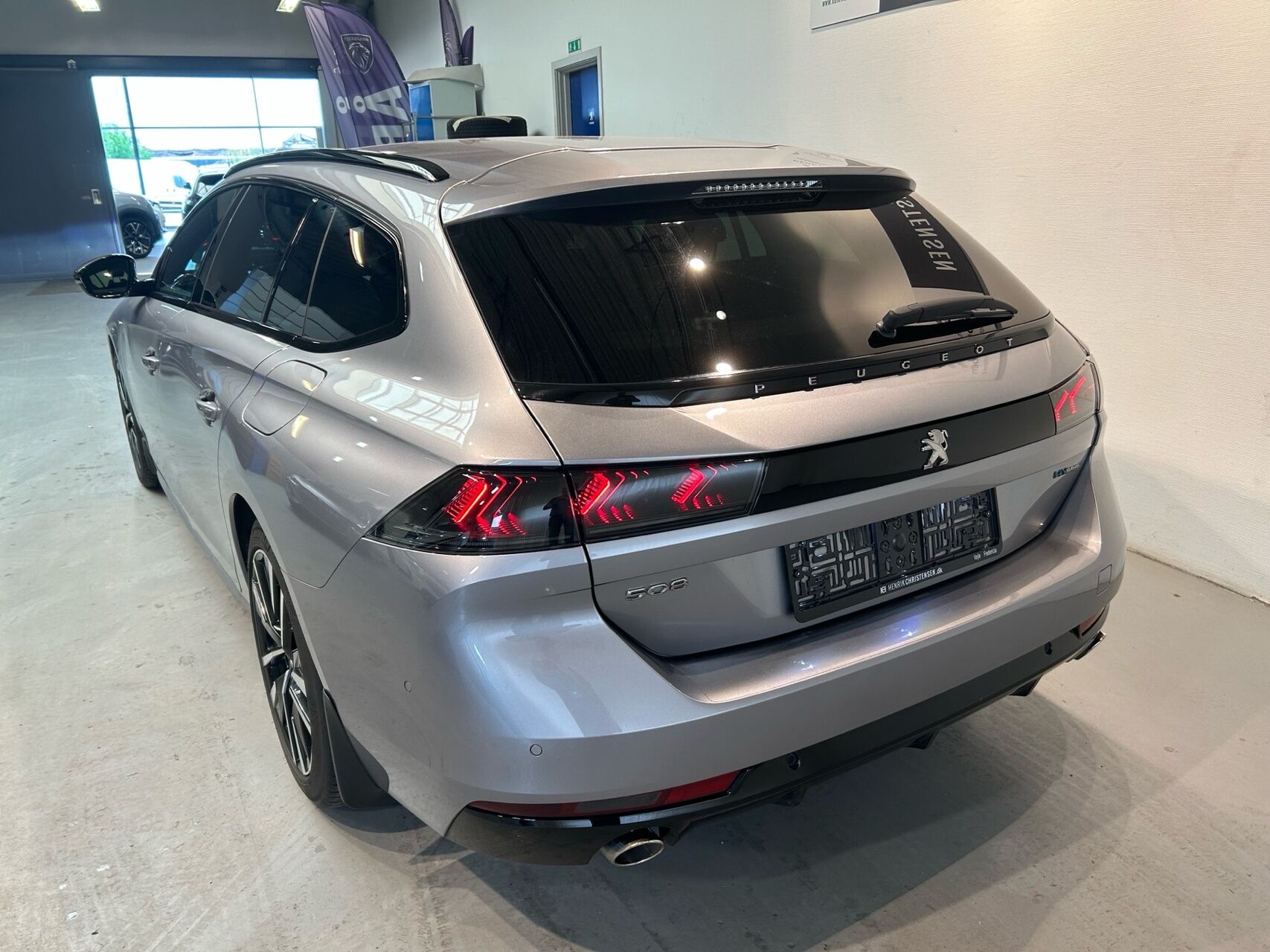 Billede af Peugeot 508 SW 1,6 PureTech  Plugin-hybrid GT EAT8 start/stop 225HK Stc 8g Aut.