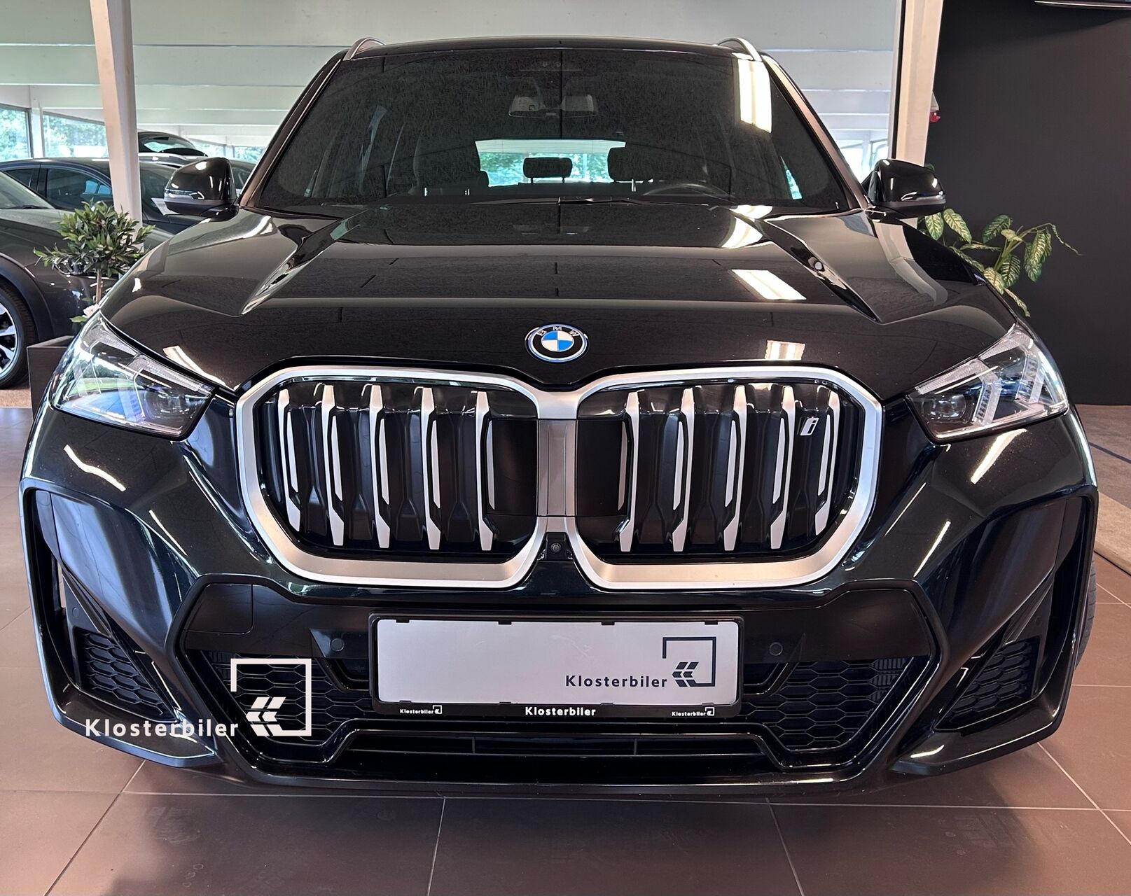 Billede af BMW iX1 xDrive30 EL M-Sport 4x4 313HK 5d Aut.