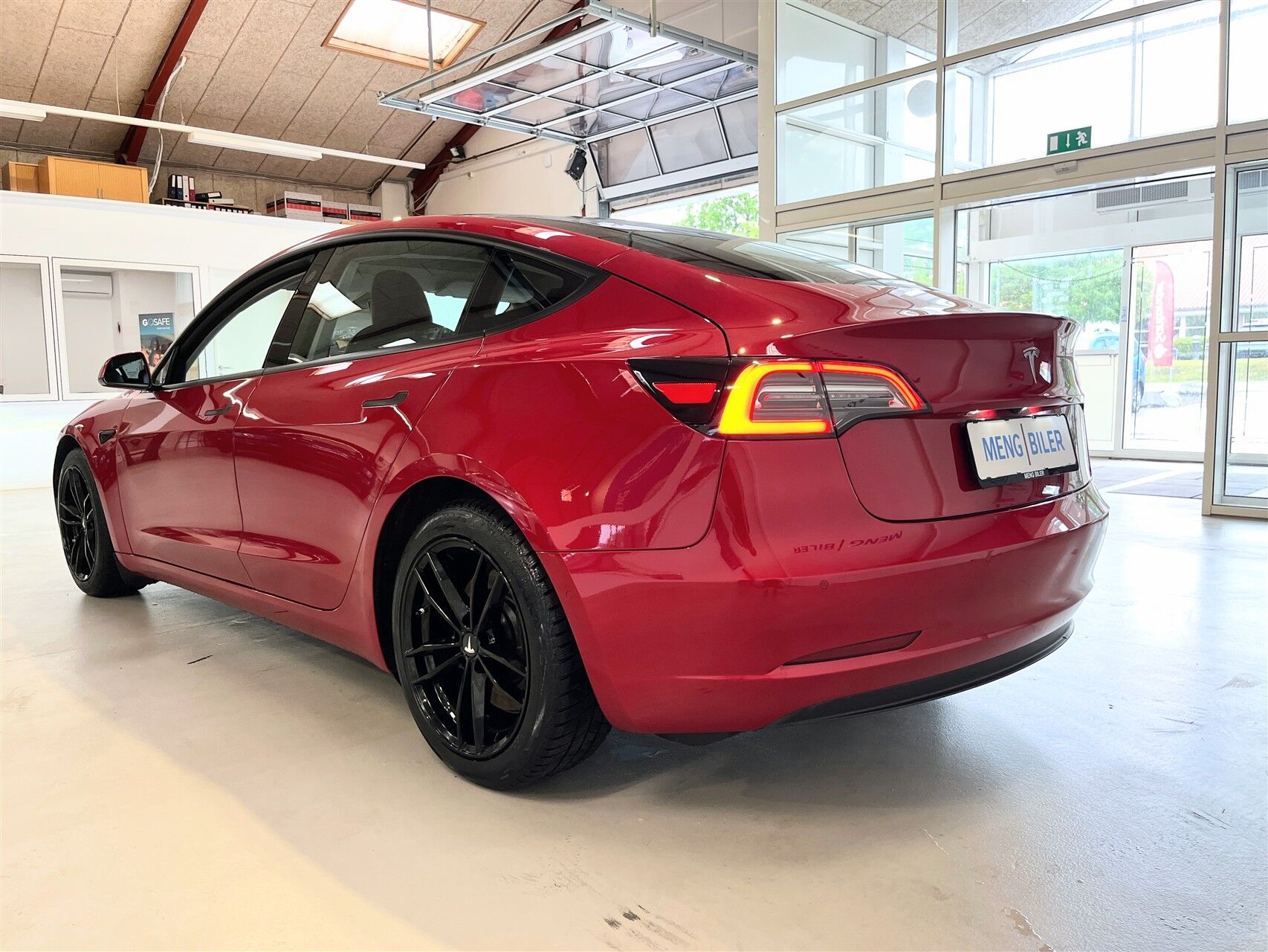 Billede af Tesla Model 3 EL Standard Range Plus 283HK Aut. 