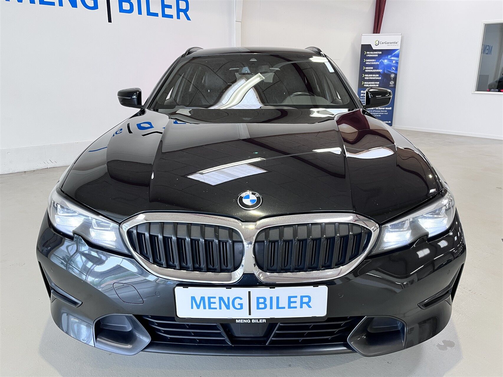 Billede af BMW 320d Touring 2,0 D Sport Line Steptronic 190HK Stc 8g Aut.