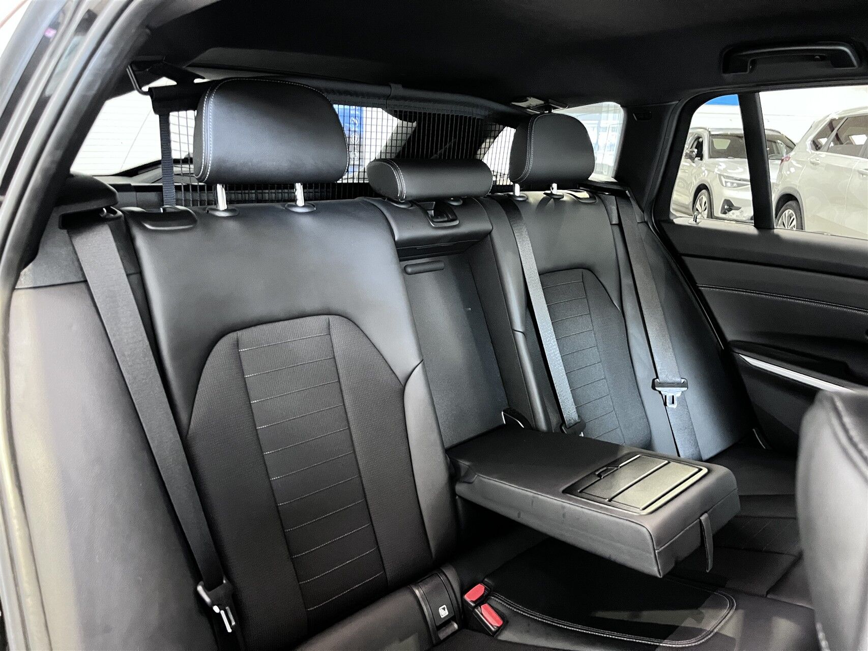 Billede af BMW 320d Touring 2,0 D Sport Line Steptronic 190HK Stc 8g Aut.