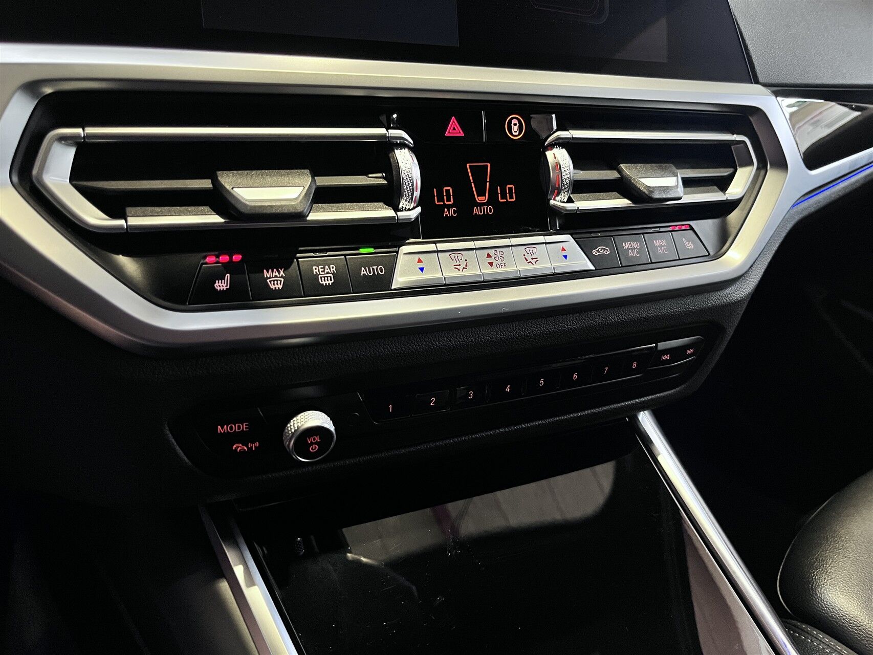 Billede af BMW 320d Touring 2,0 D Sport Line Steptronic 190HK Stc 8g Aut.