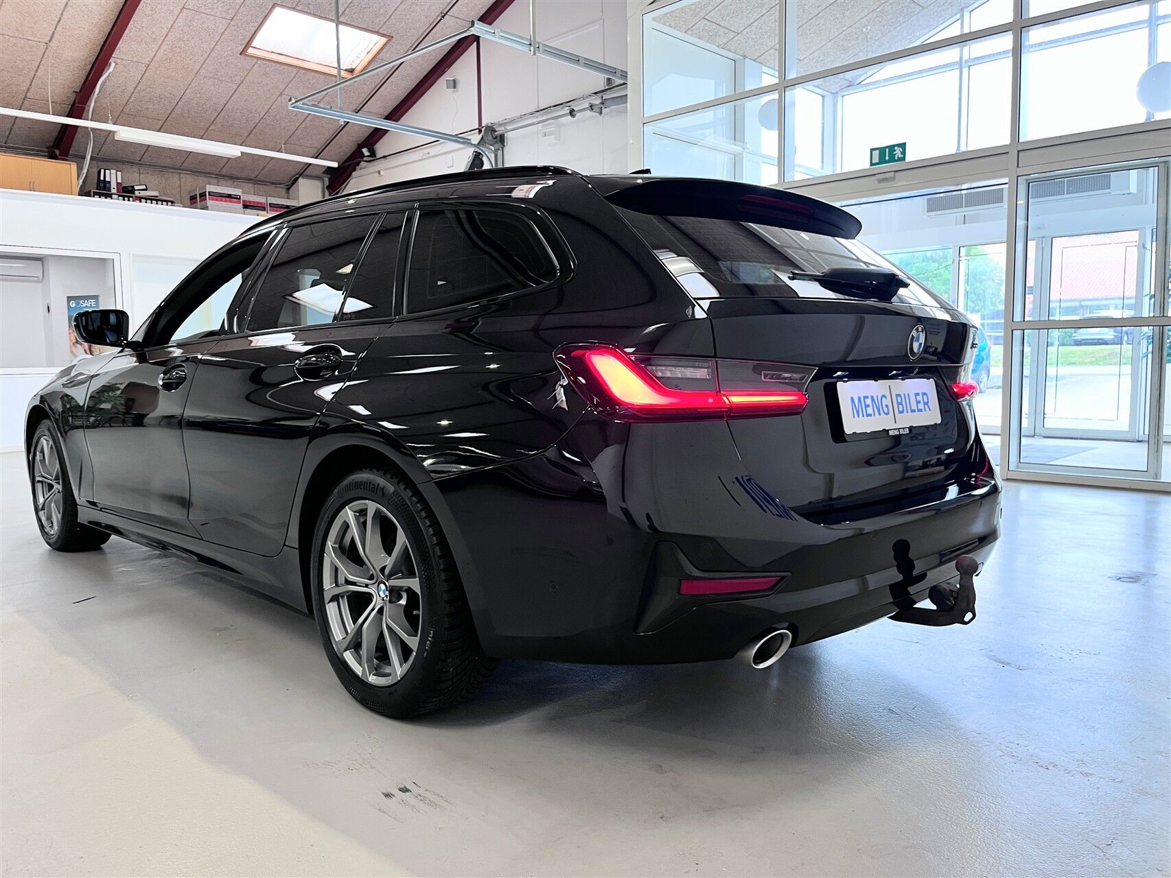 Billede af BMW 320d Touring 2,0 D Sport Line Steptronic 190HK Stc 8g Aut.
