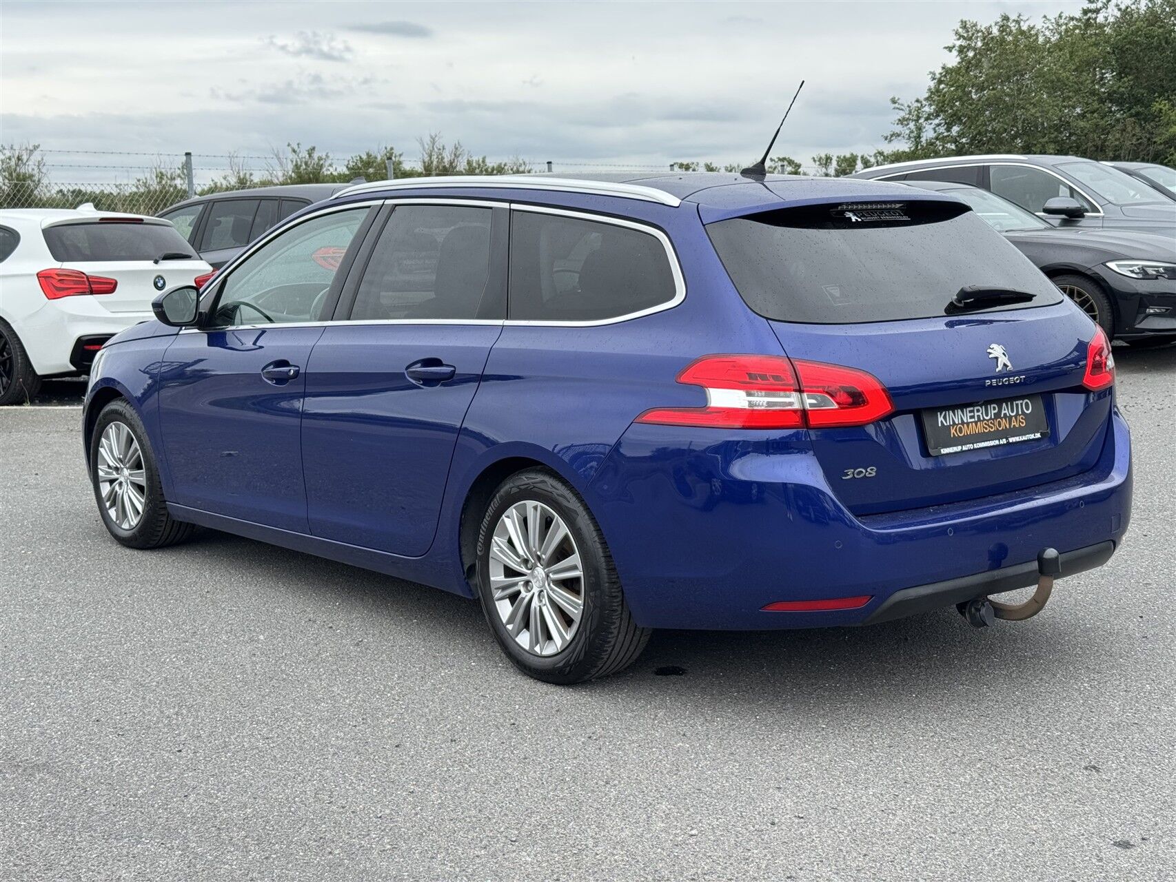 Billede af Peugeot 308 SW 1,2 PureTech Selection Sky EAT8 130HK Stc 8g Aut.