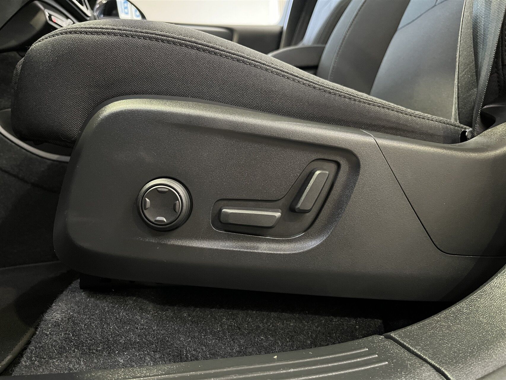 Billede af Volvo XC40 P8 Recharge Twin Pro AWD 408HK 5d Aut.