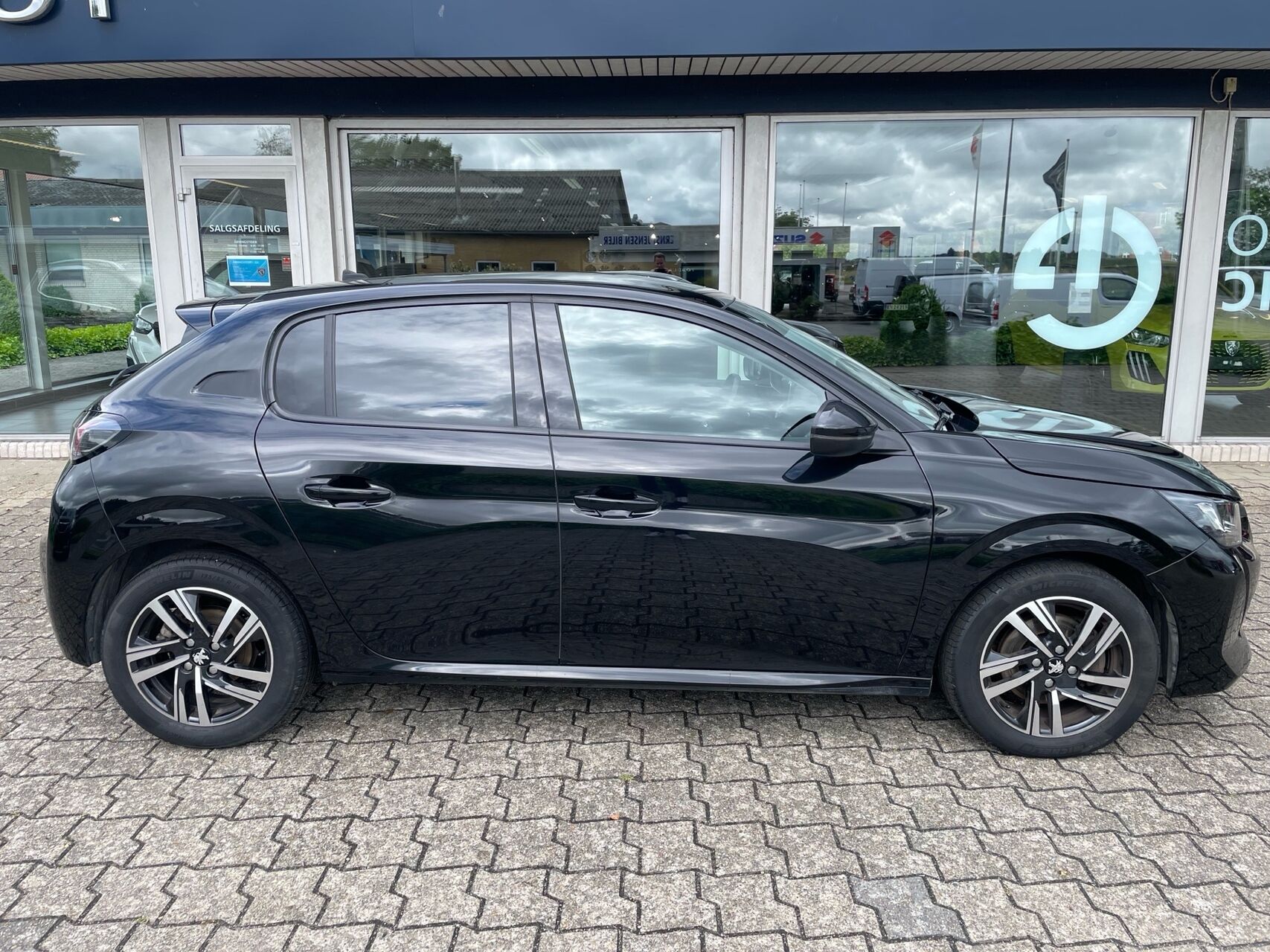 Billede af Peugeot 208 1,5 BlueHDi Allure Comfort 102HK 5d 6g