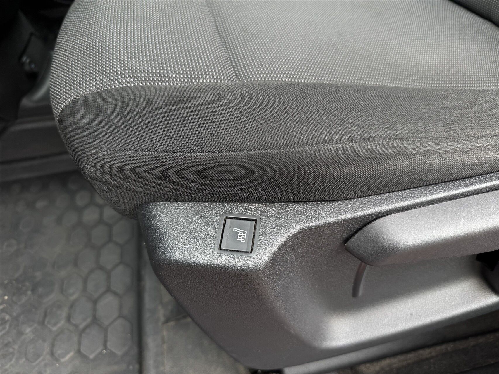 Billede af Peugeot Partner L1 V1 1,5 BlueHDi Plus EAT8 130HK Van 8g Aut.