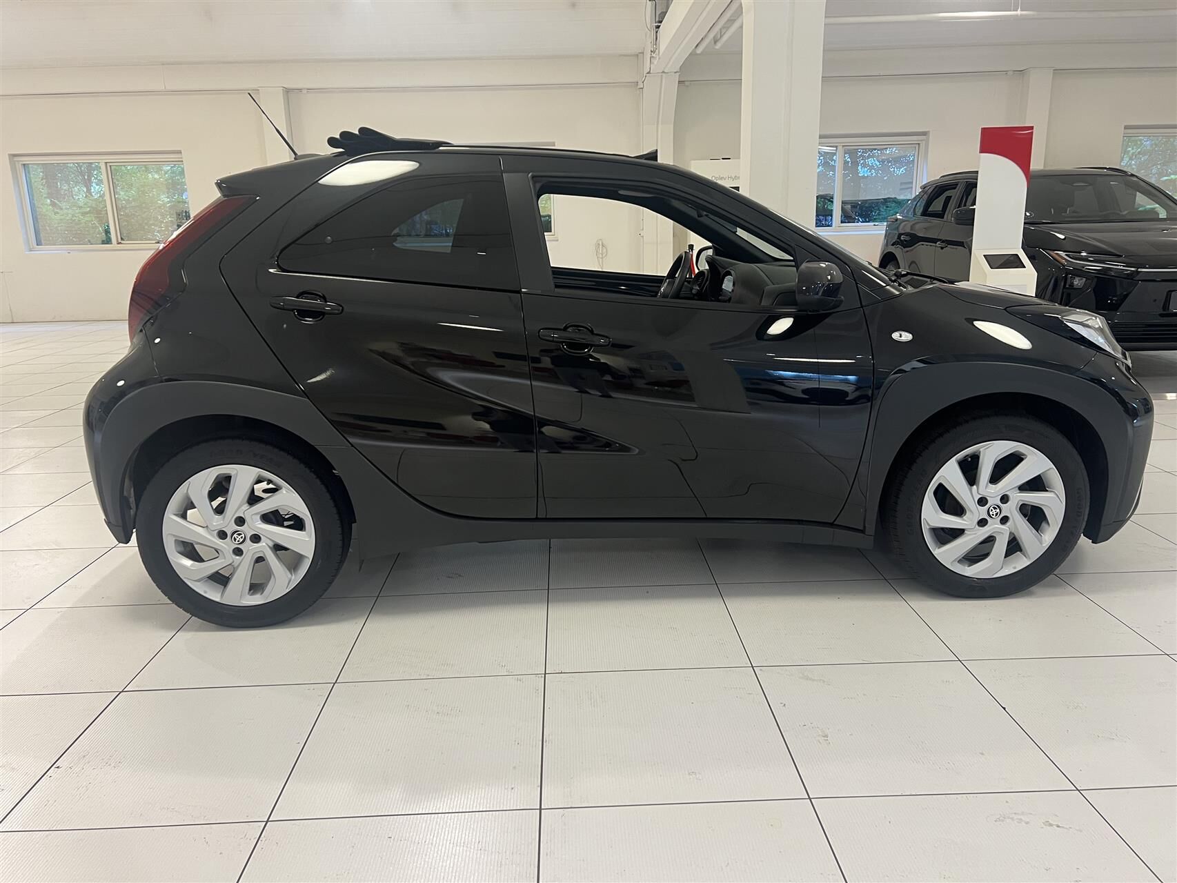 Billede af Toyota Aygo X 1,0 VVT-I Air Active 72HK 5d