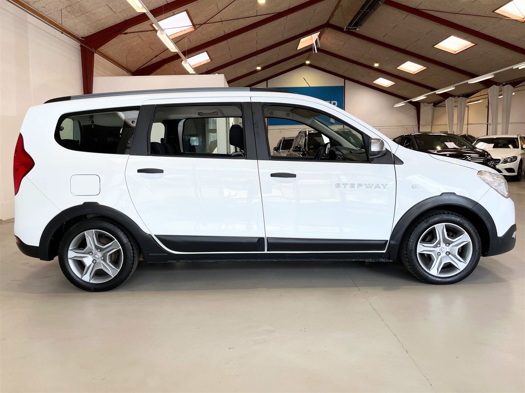 Billede af Dacia Lodgy 7 Sæder 1,5 Blue dCi Stepway Start/Stop 95HK 6g
