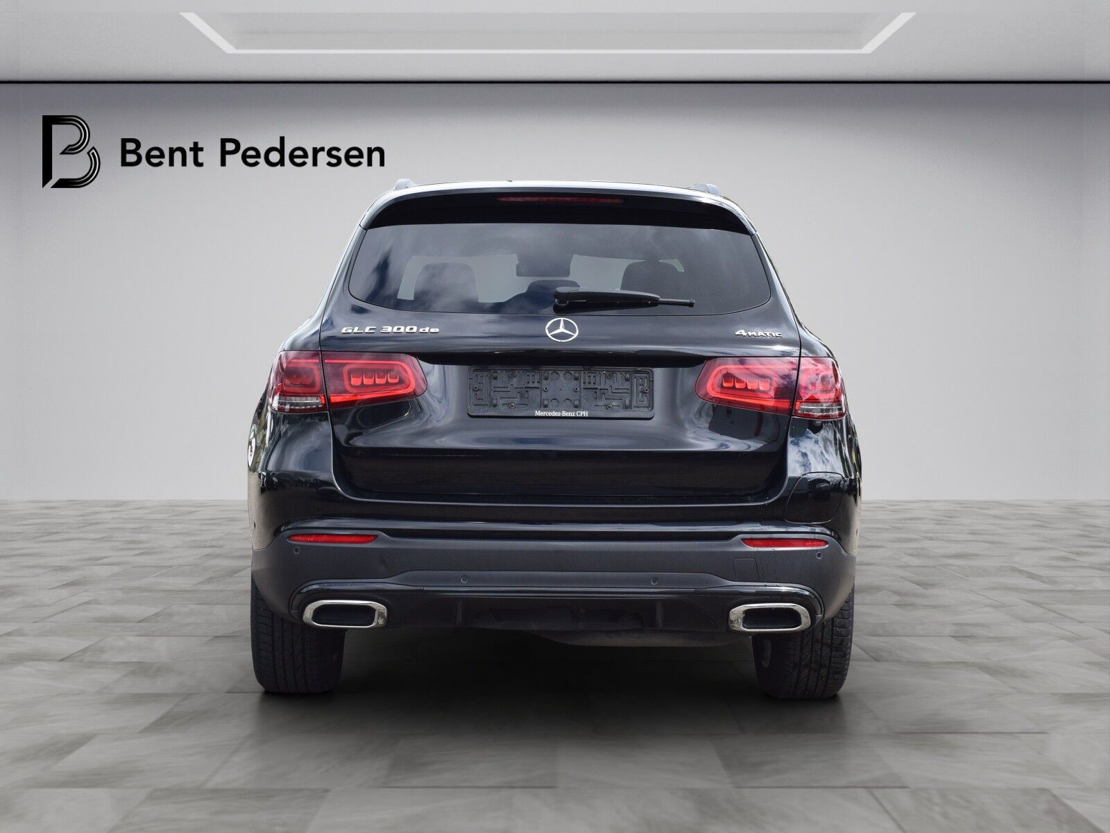 Billede af Mercedes-Benz GLC300 de 2,0 Plugin-hybrid 4Matic 9G-Tronic 306HK 5d 9g Aut.