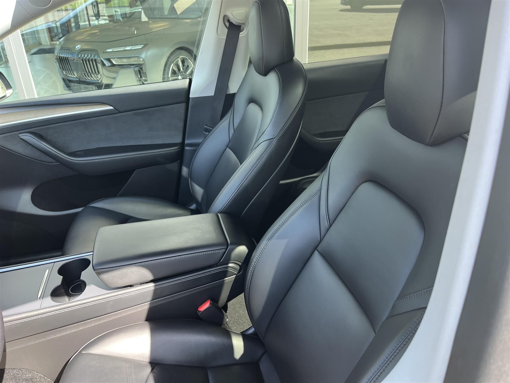 Billede af Tesla Model Y EL Long Range AWD 514HK 5d Aut.