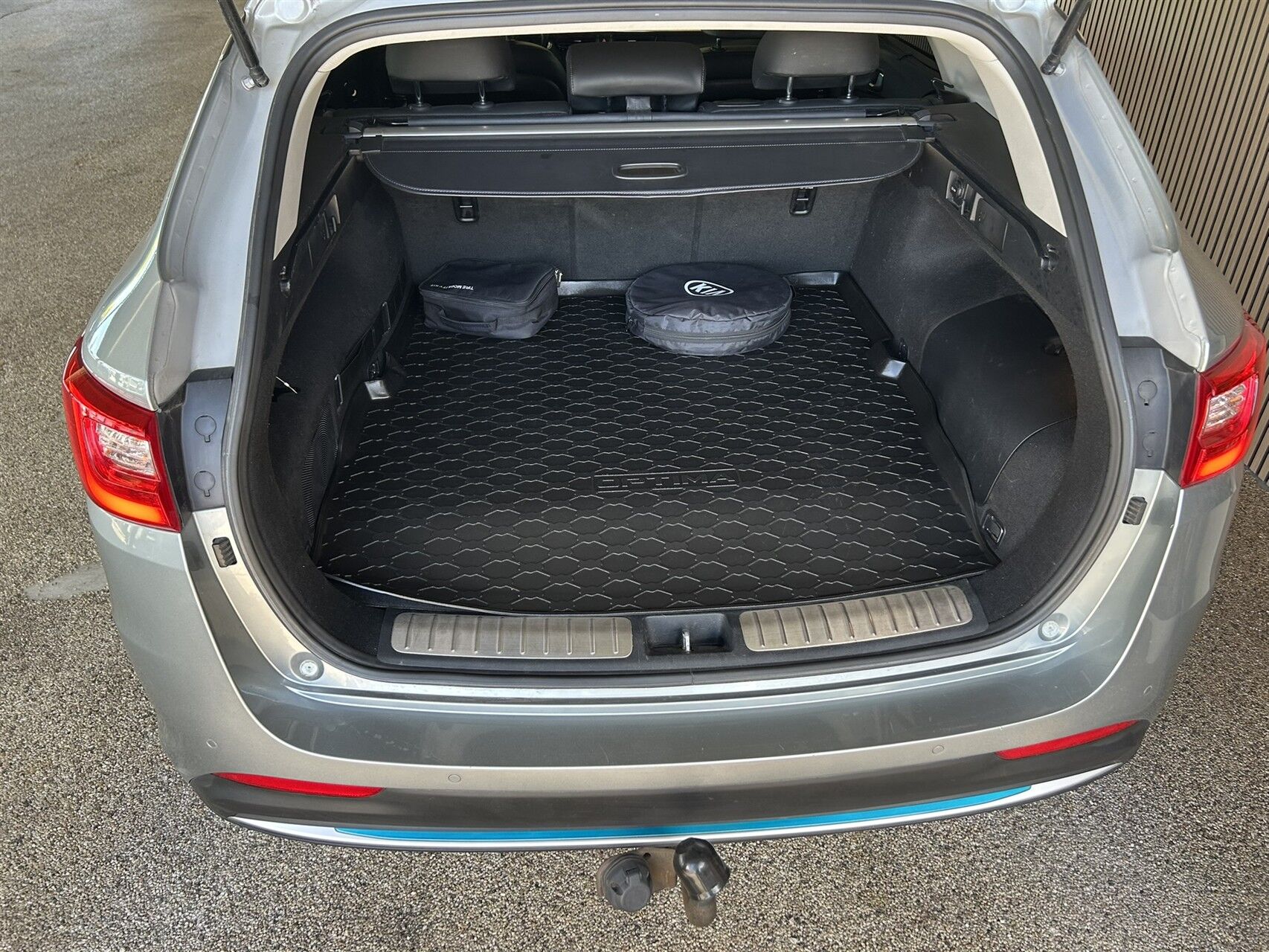 Billede af Kia Optima SW 2,0 GDI  Plugin-hybrid 205HK Stc 6g Aut.