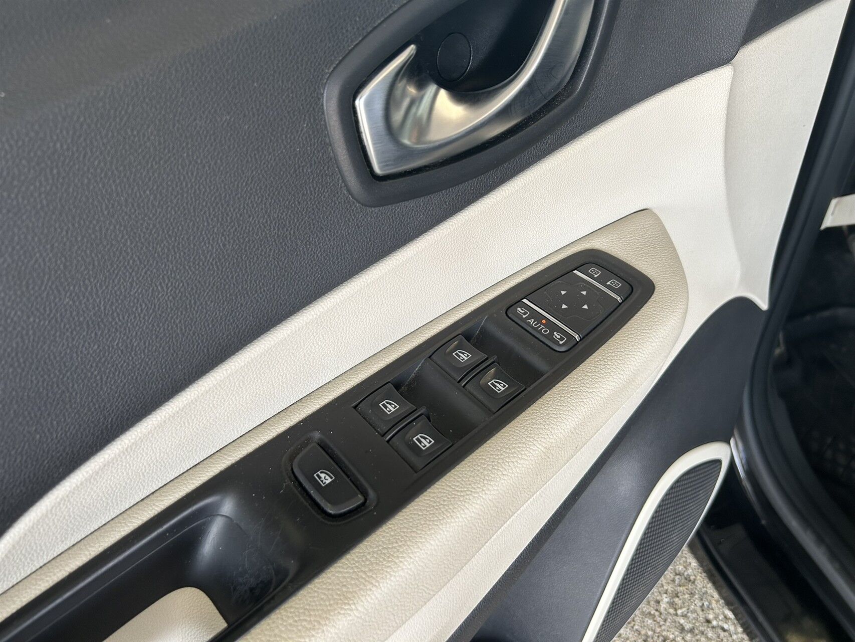 Billede af Renault Captur 0,9 Energy TCe Zen 90HK 5d