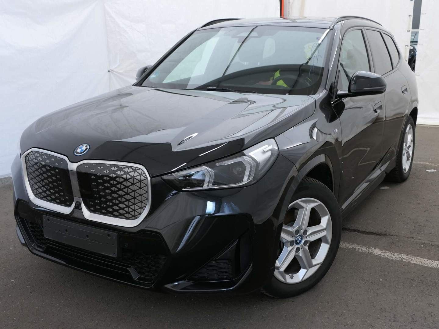 Billede af BMW iX1 xDrive30 Fully Charged M Sport 313HK 5d Aut. 