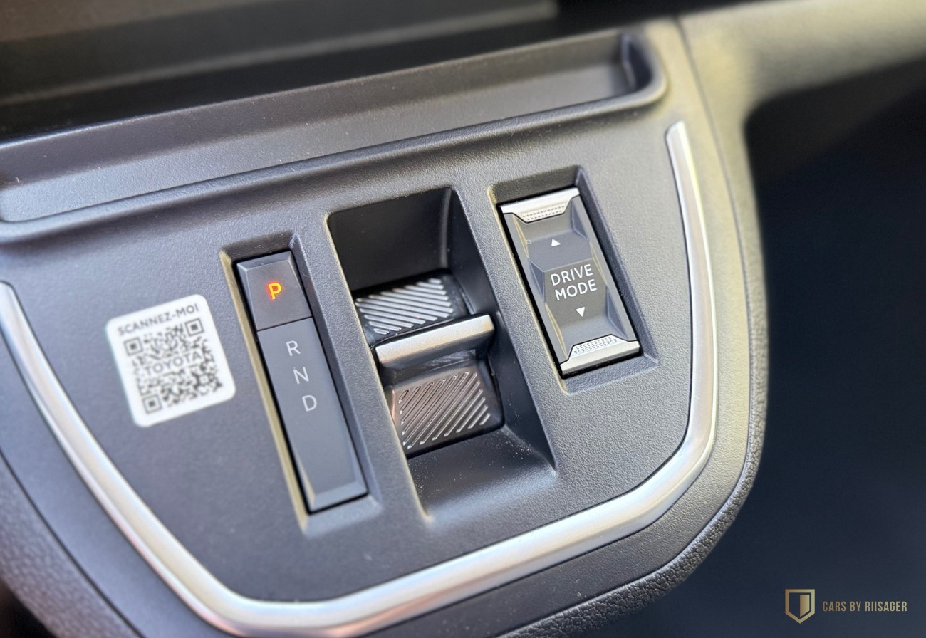 Billede af Toyota Proace Verso Electric Long EL Shuttle m/Dobbelt bagdør,Dobb.skydedør 136HK Aut.