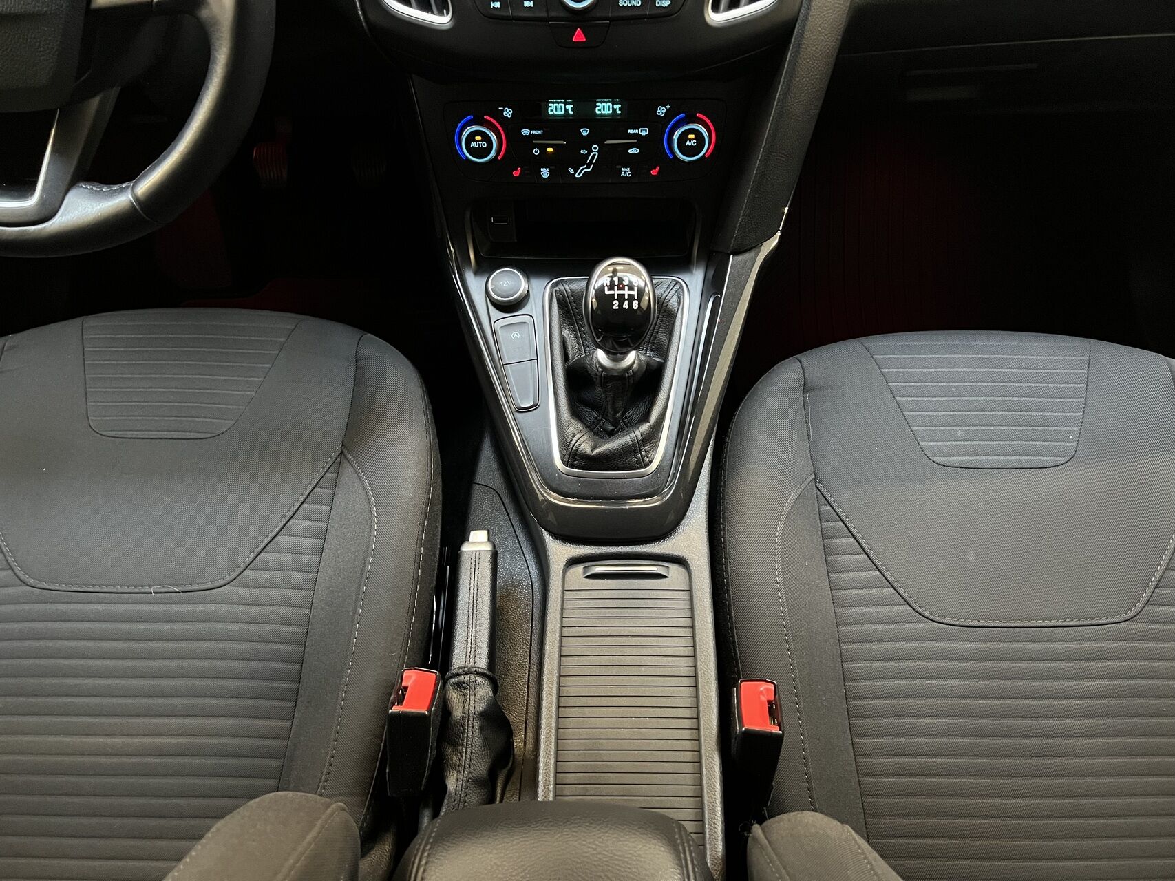 Billede af Ford Focus 1,0 EcoBoost Titanium Fun 125HK Stc 6g
