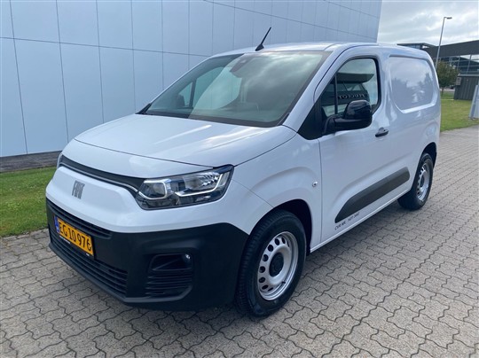 Fiat E-Doblò L1 EL Pro 136HK Van Aut.