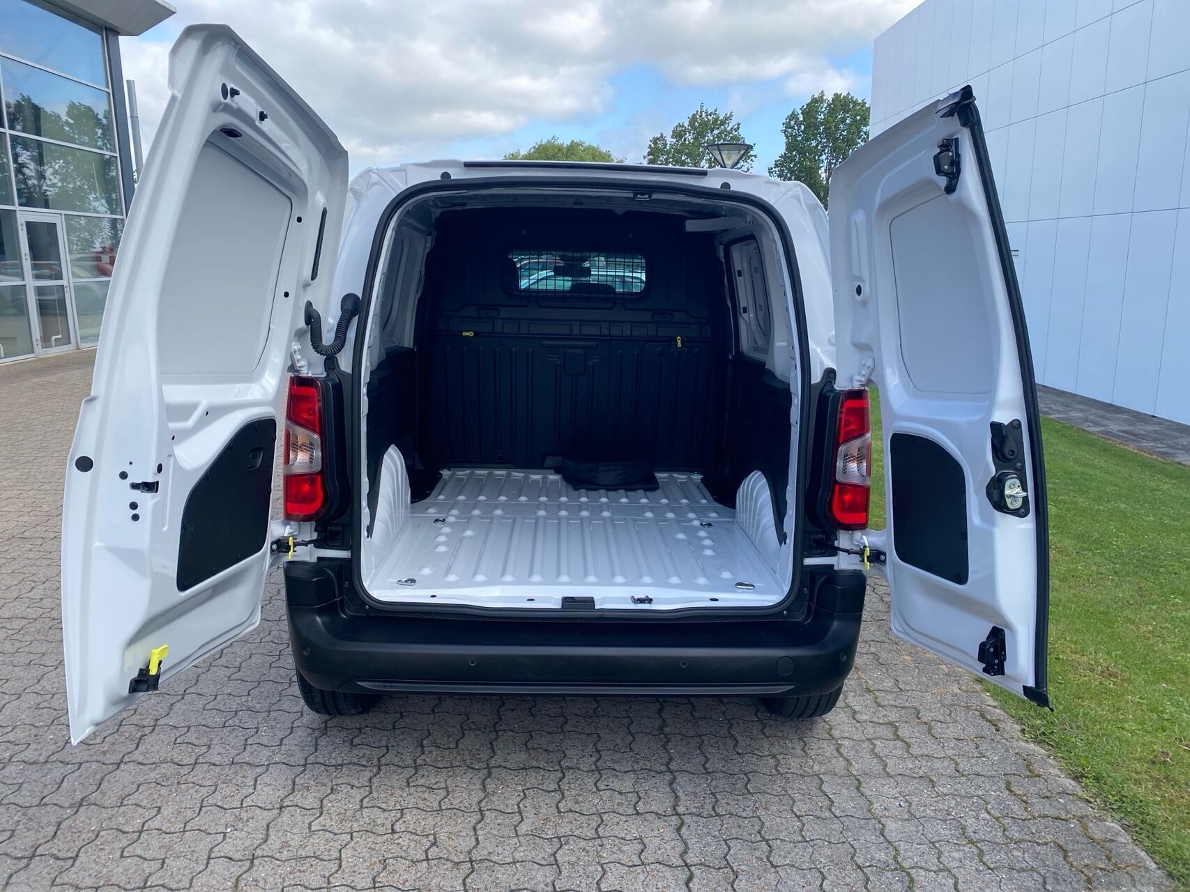 Billede af Fiat E-Doblò L1 EL Pro 136HK Van Aut.