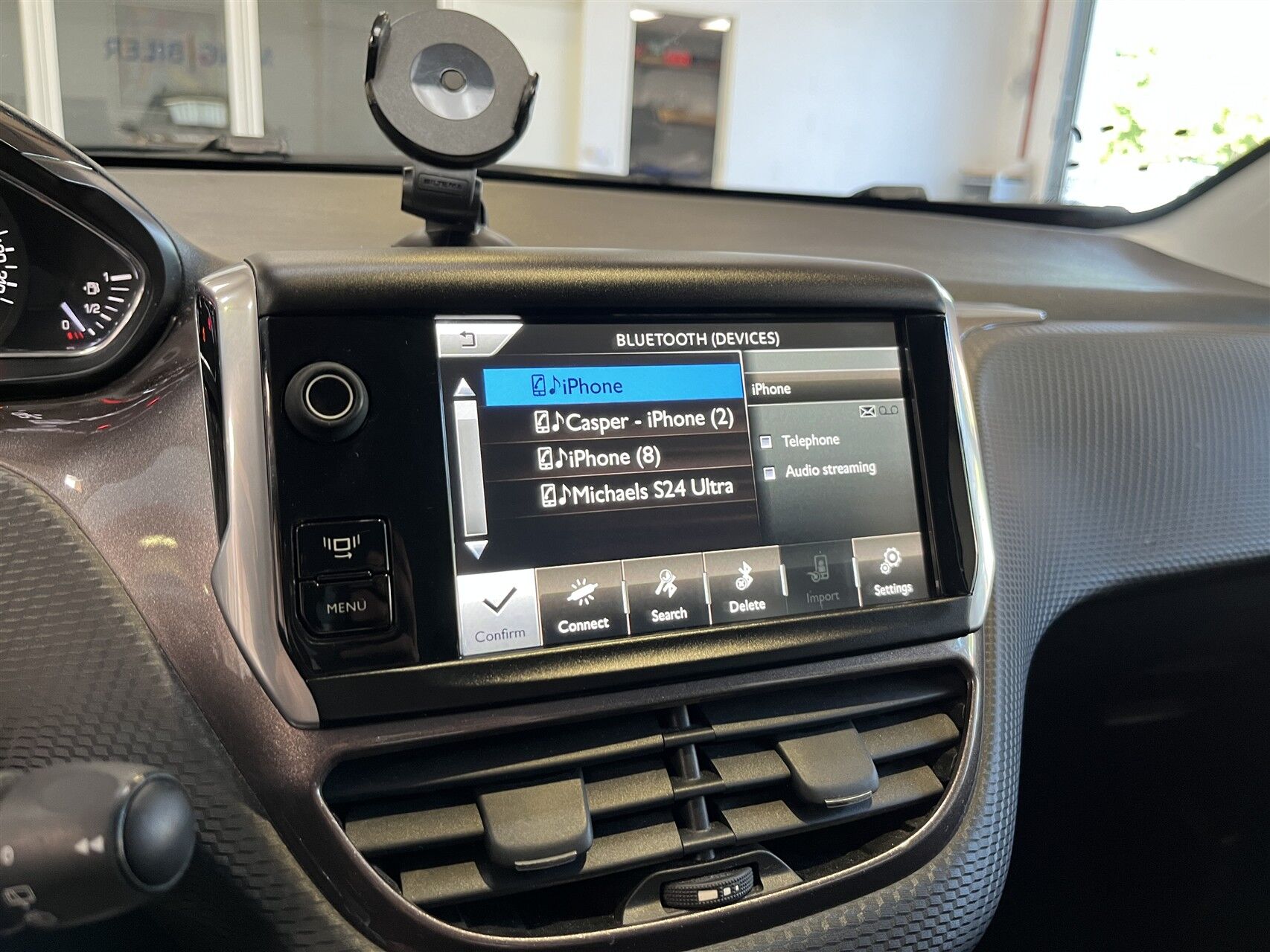 Billede af Peugeot 2008 1,2 VTi Active 82HK