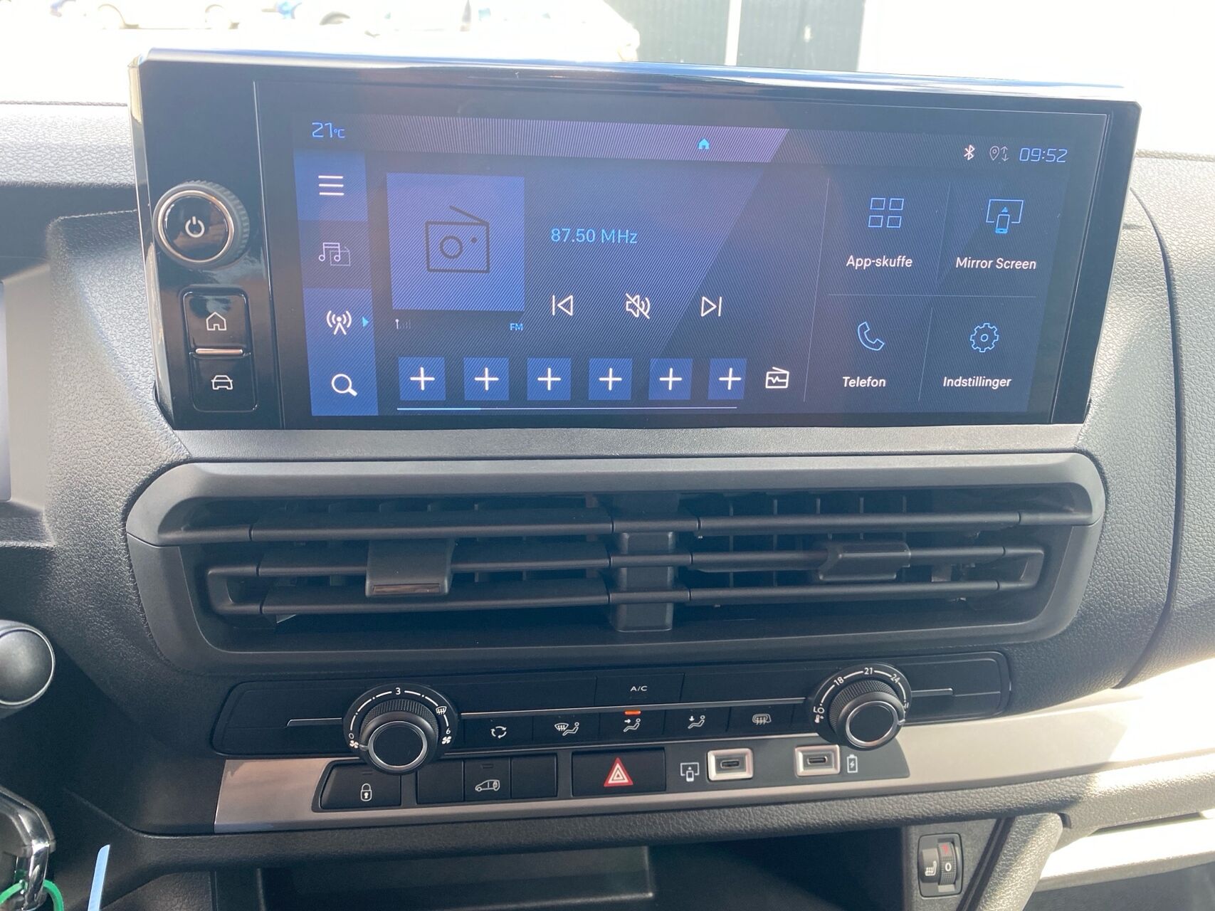 Billede af Peugeot Expert L3 2,0 BlueHDi Plus 144HK Van 6g