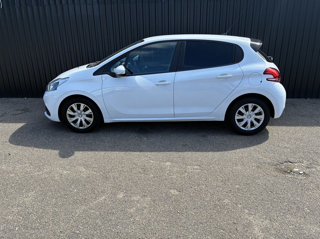 Peugeot 208 1,6 BlueHDi Match 100HK 5d