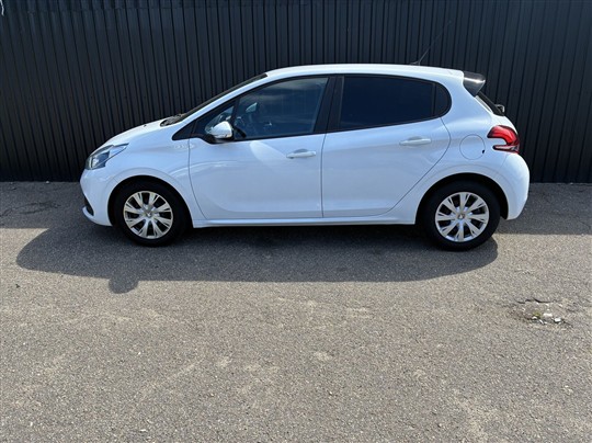 Peugeot 208 1,6 BlueHDi Match 100HK 5d