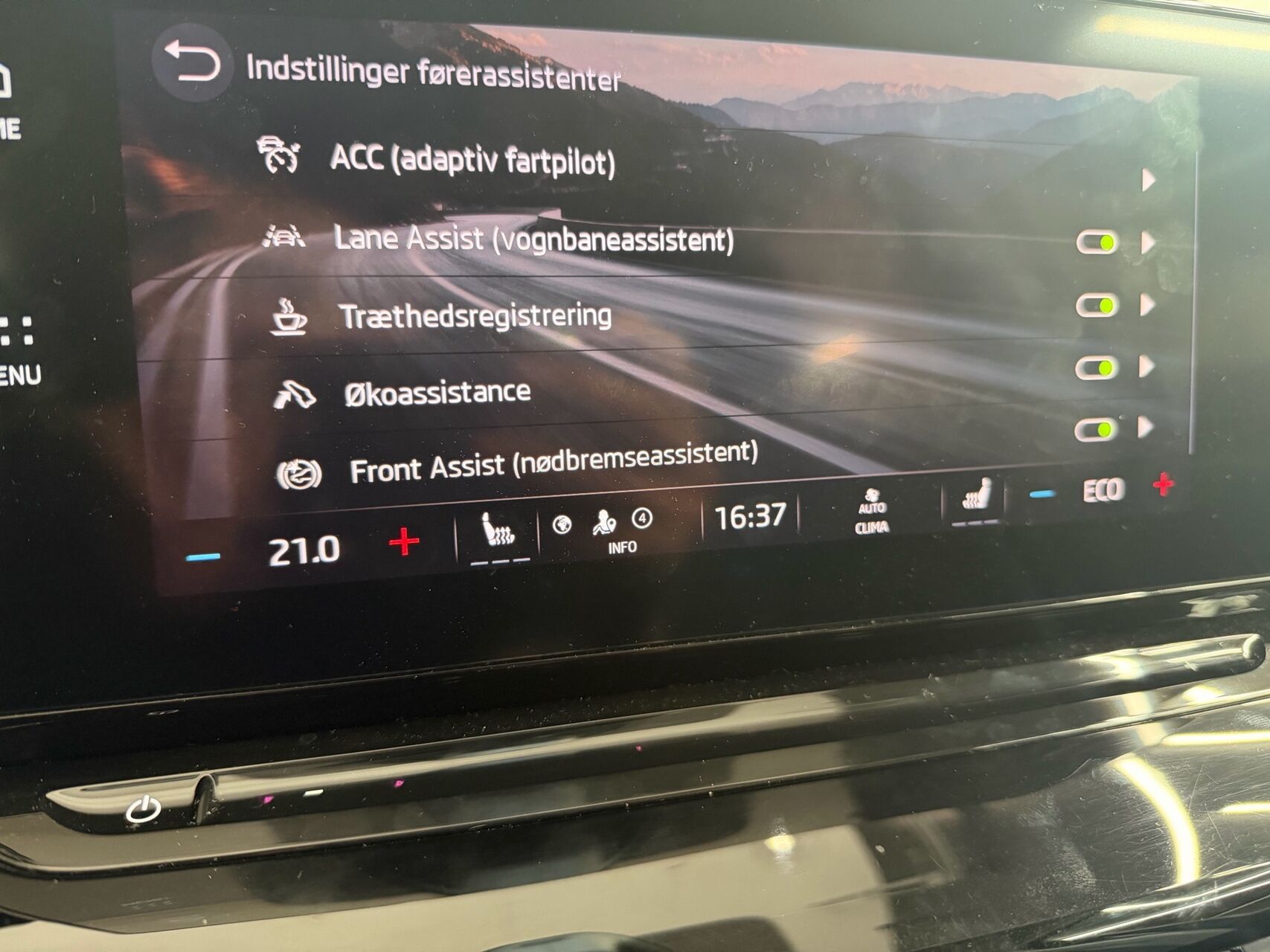 Billede af Skoda Octavia 1,4 TSI  Plugin-hybrid iV Plus DSG 204HK 5d 6g Aut.