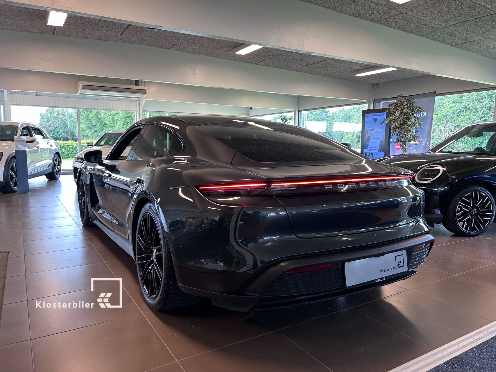 Billede af Porsche Taycan 4S EL Performance 4x4 490HK 4d Aut.
