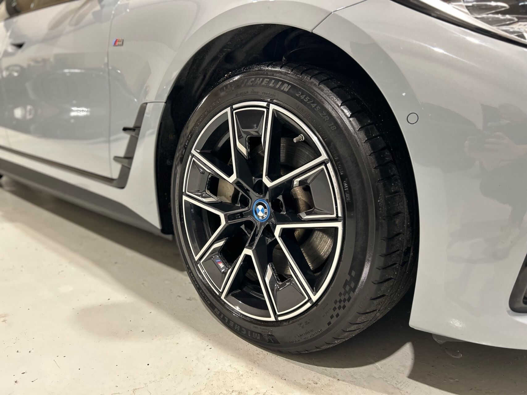 Billede af BMW i4 eDrive40 Gran Coupé EL M-Sport 340HK 5d Aut.
