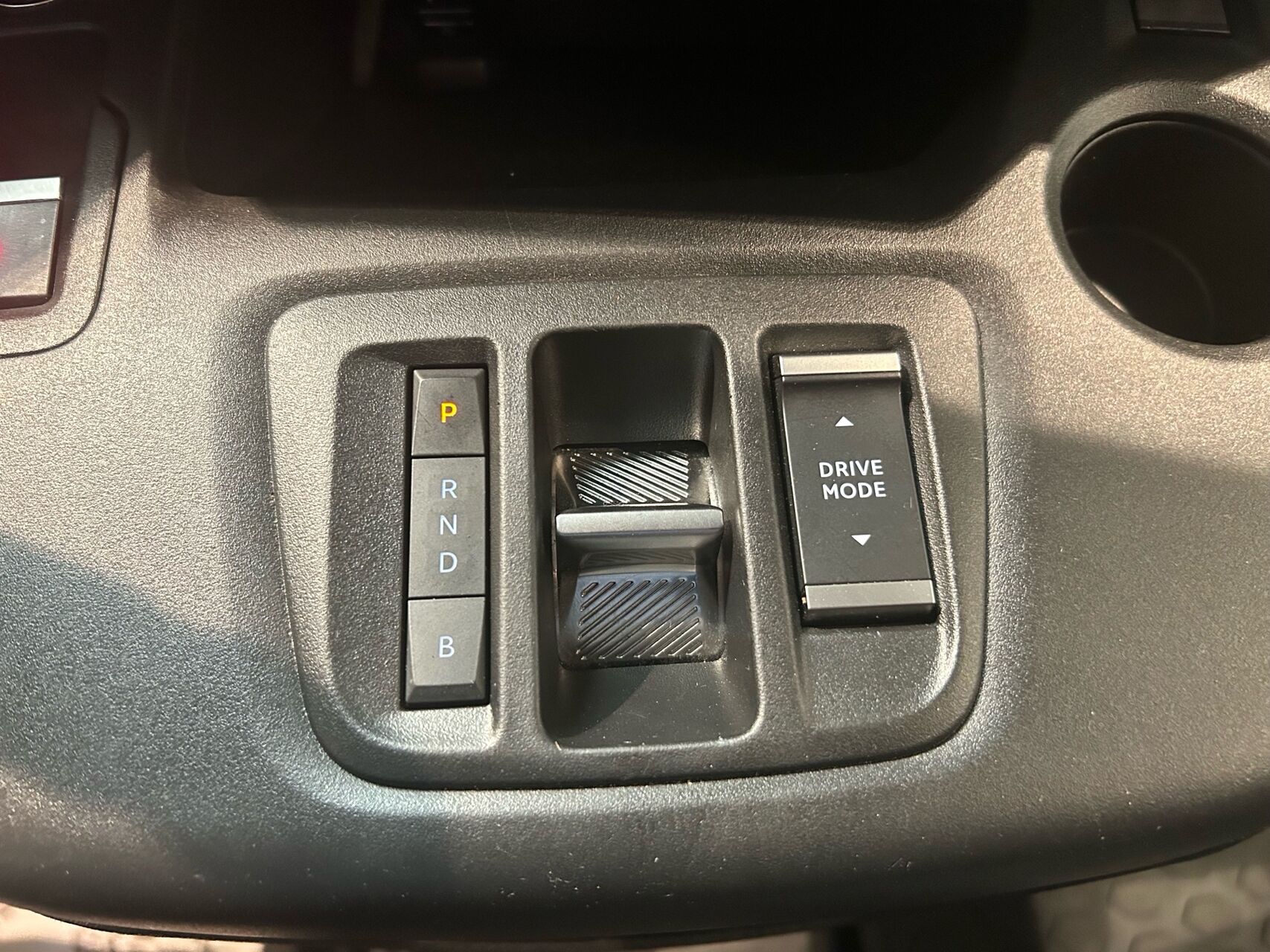Billede af Peugeot e-Partner L2 V2 EL Plus 136HK Van Aut.