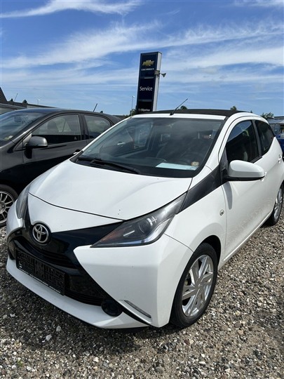 Toyota Aygo 1,0 VVT-I X-Sky 69HK 5d