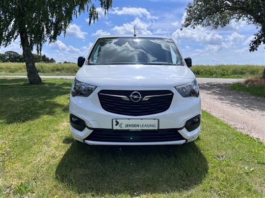Opel Combo-e L1V1 EL Innovation+ 136HK Van Aut.