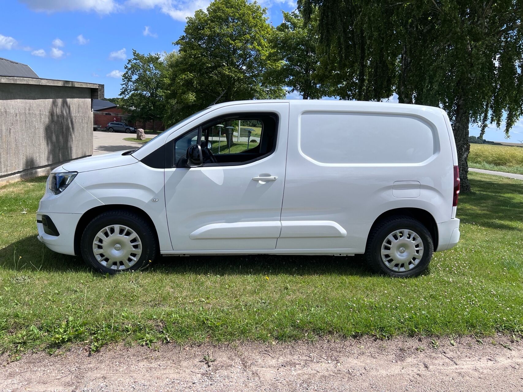 Billede af Opel Combo-e L1V1 EL Innovation+ 136HK Van Aut.
