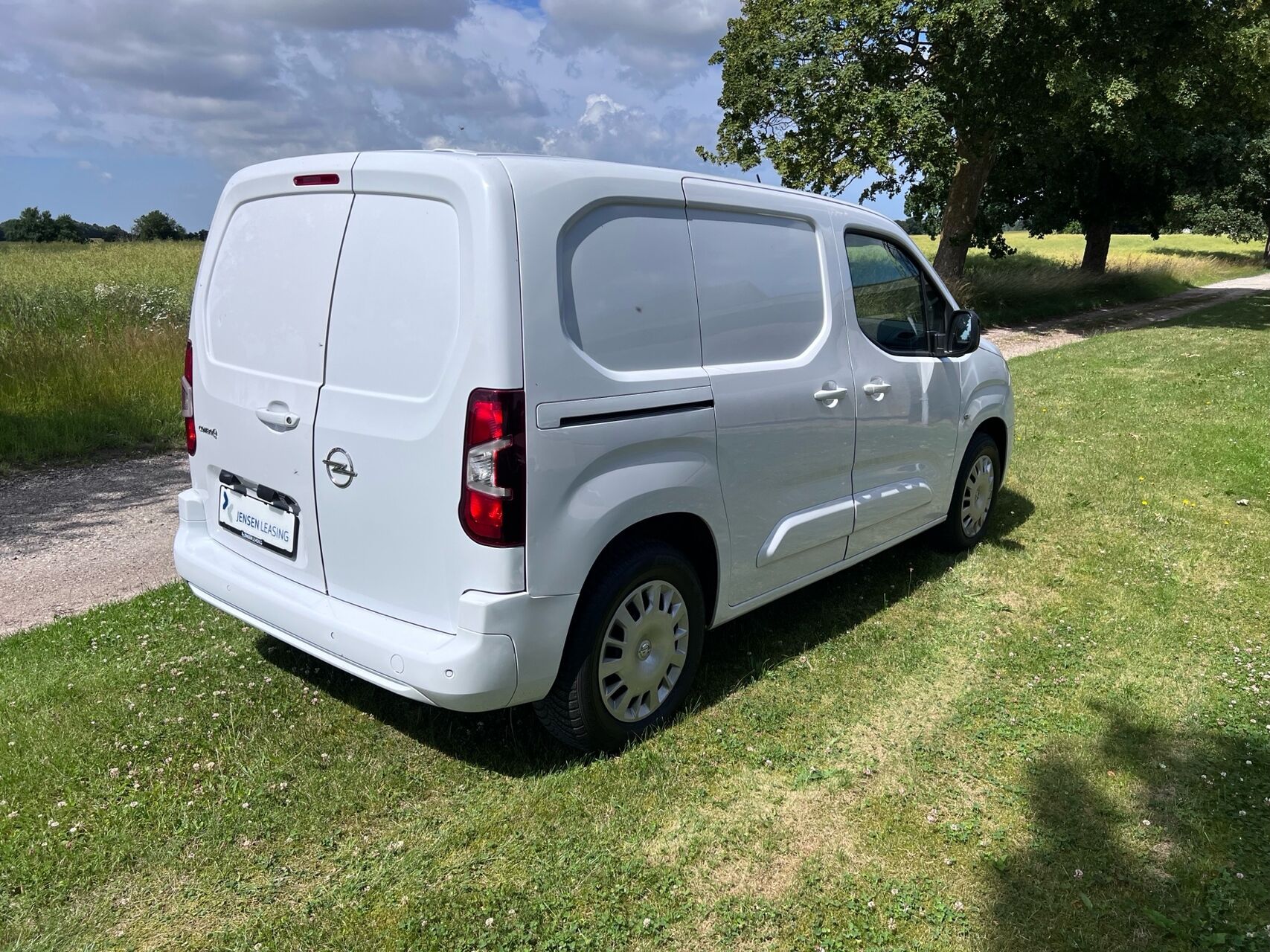 Billede af Opel Combo-e L1V1 EL Innovation+ 136HK Van Aut.