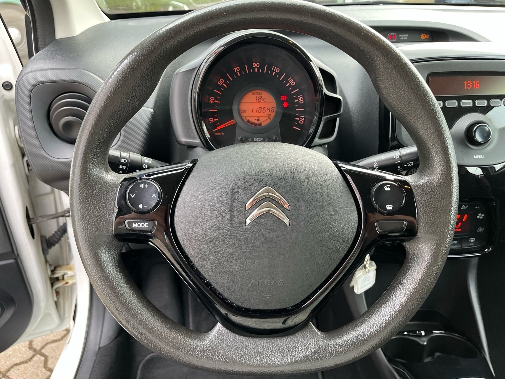 Billede af Citroën C1 1,0 VTi Street 72HK 5d